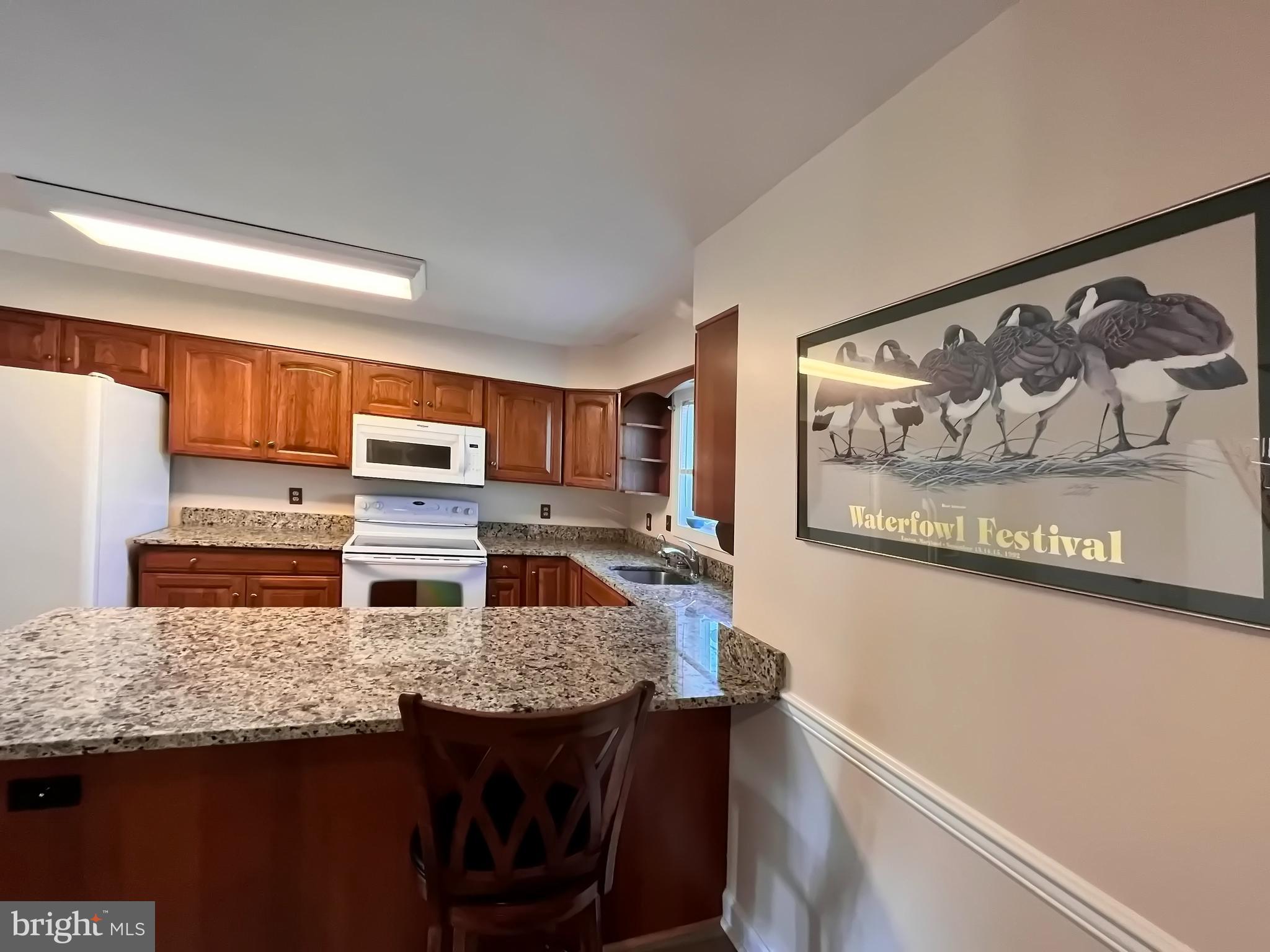 ALGONQUIN - Residential