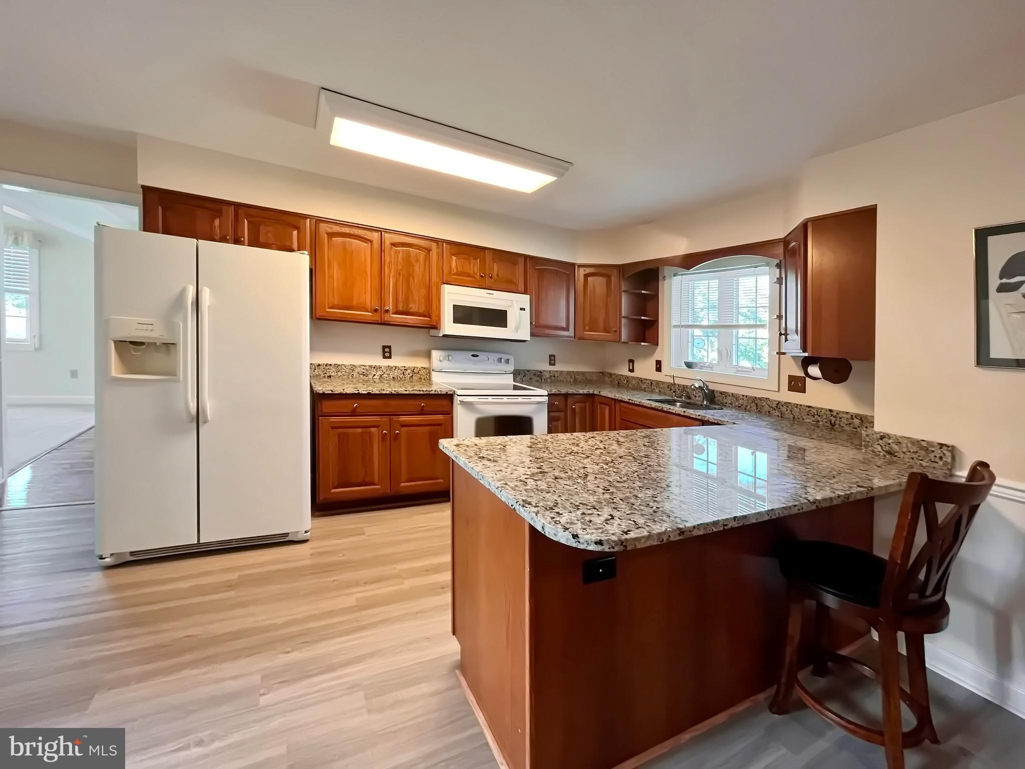 ALGONQUIN - Residential