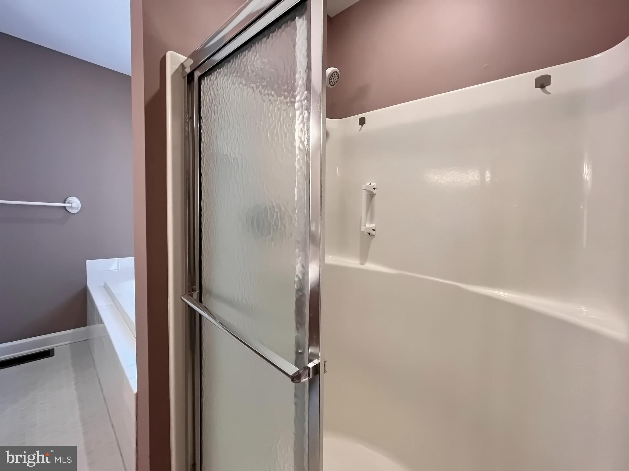 ALGONQUIN - Residential