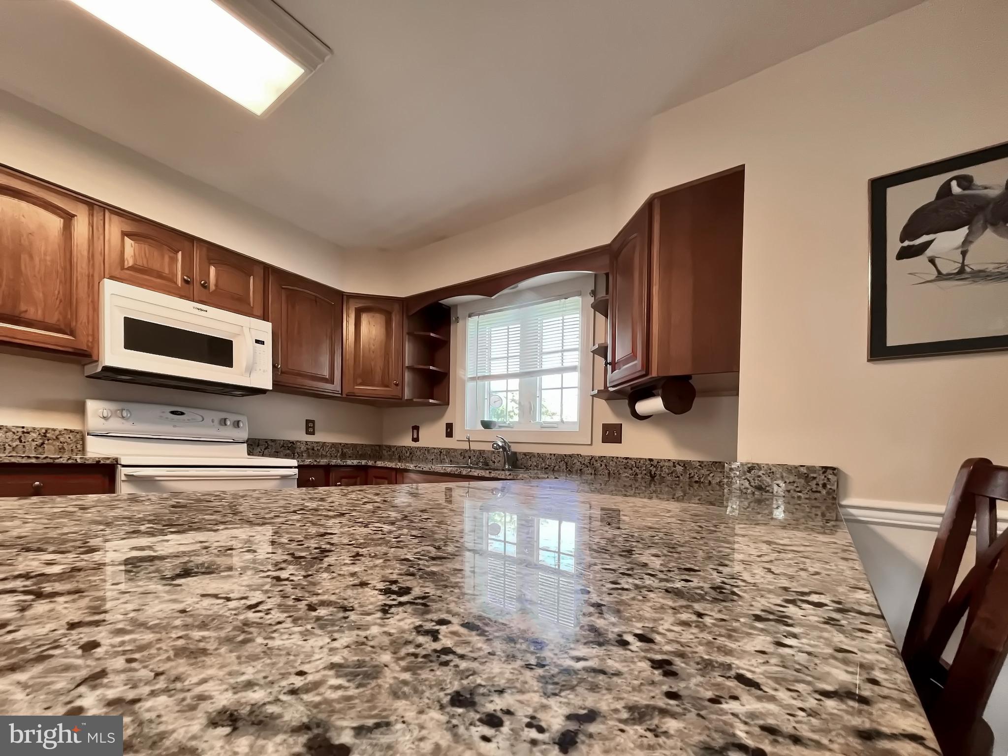 ALGONQUIN - Residential