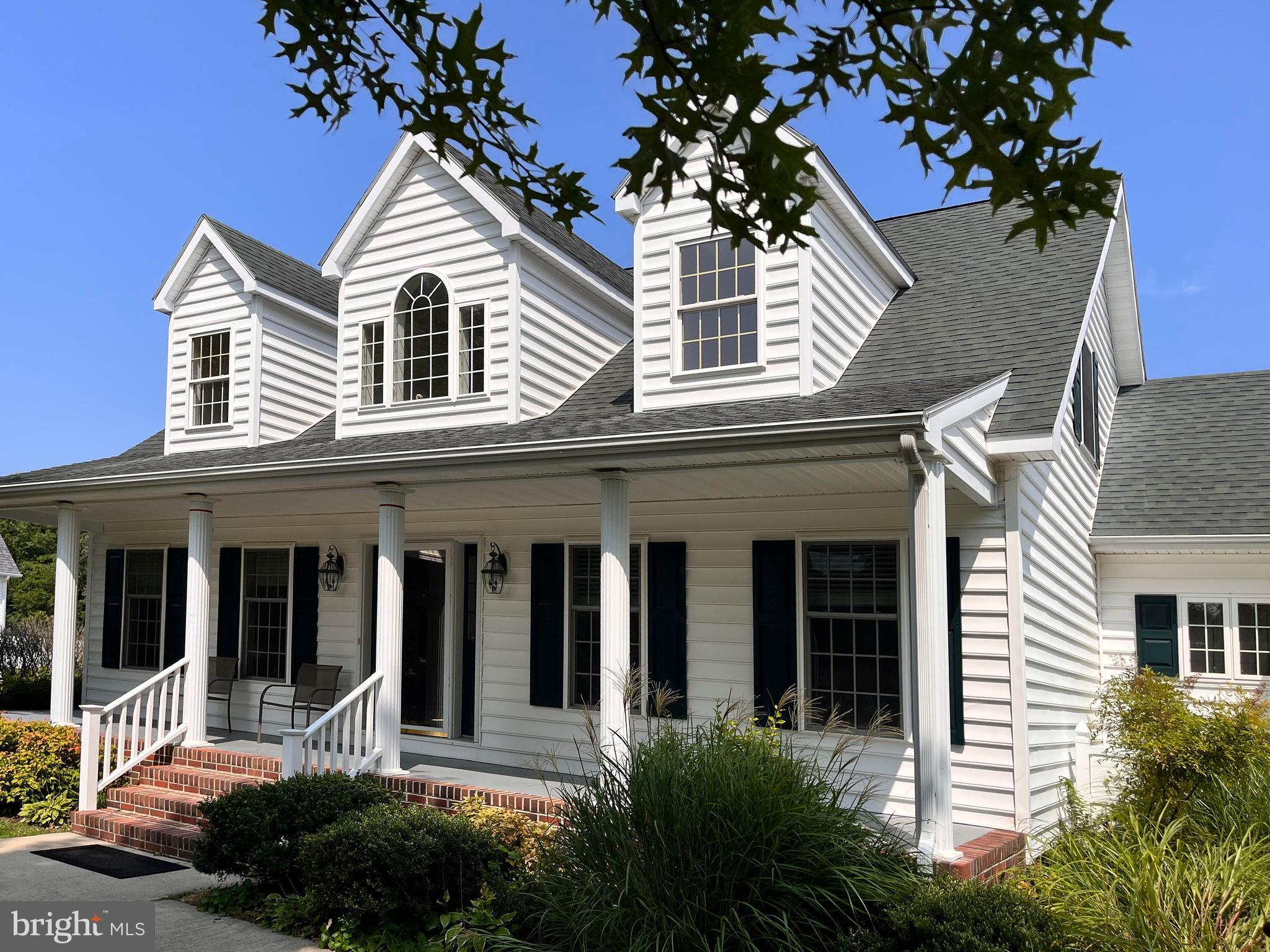 ALGONQUIN - Residential