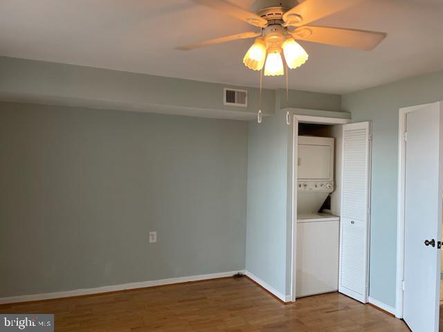 QUEENS LANDING - Residential