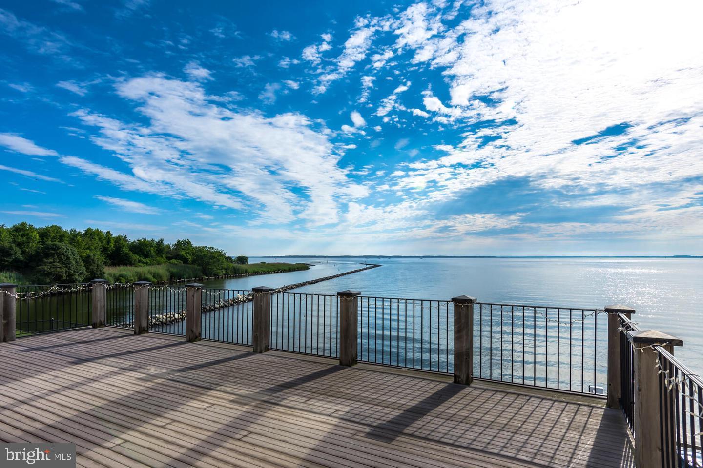 10 QUEEN ELIZABETH COURT B