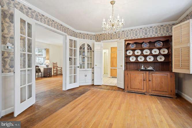 LOCUST HILL ESTATES - Residential