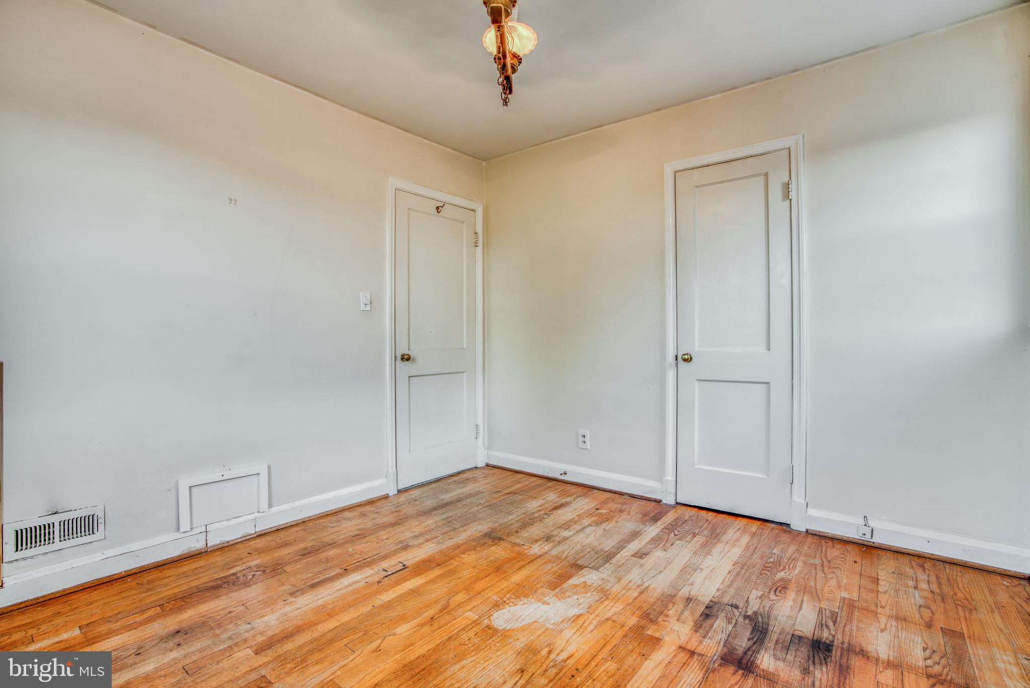 EASTFIELD - Residential