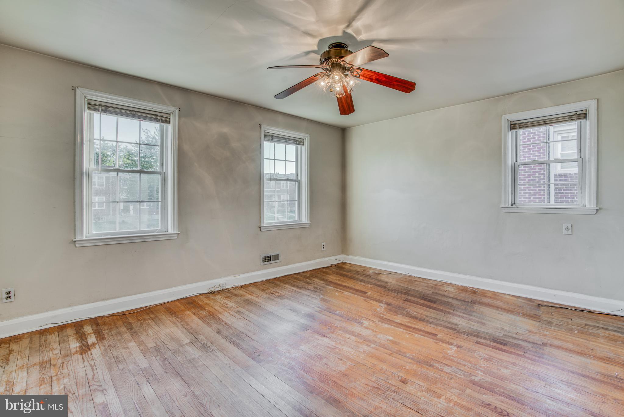 EASTFIELD - Residential