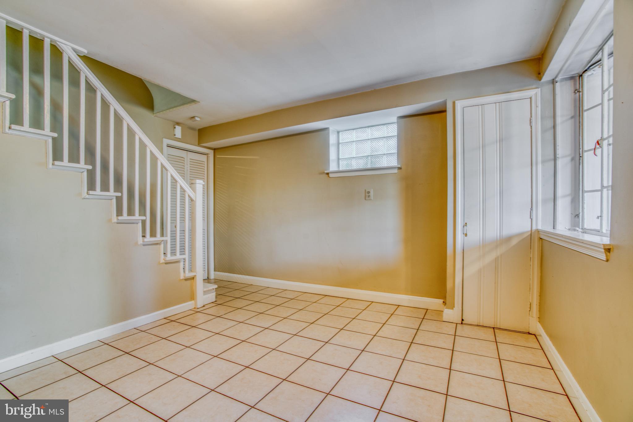 EASTFIELD - Residential