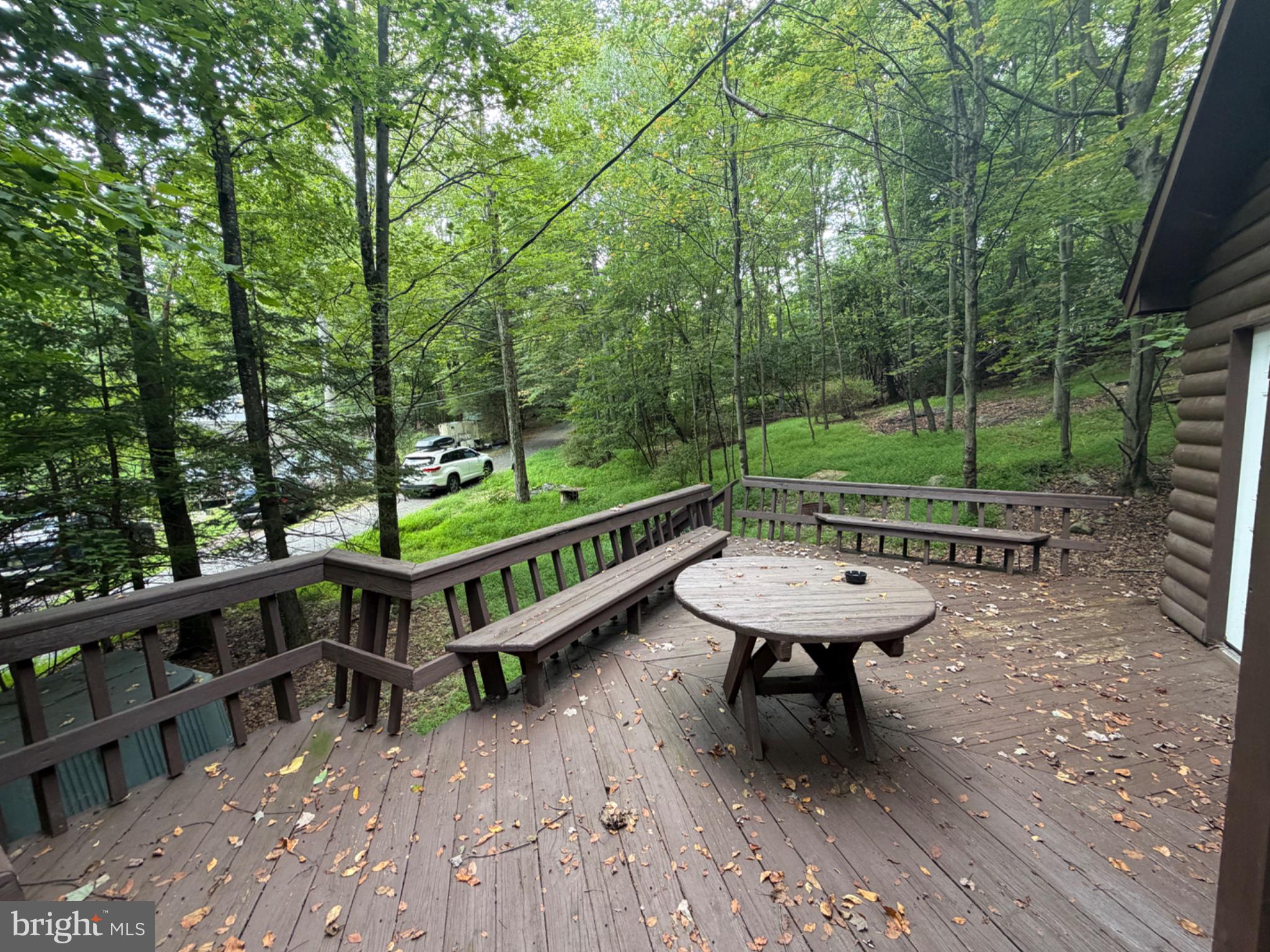 122 HIKERS TRAIL