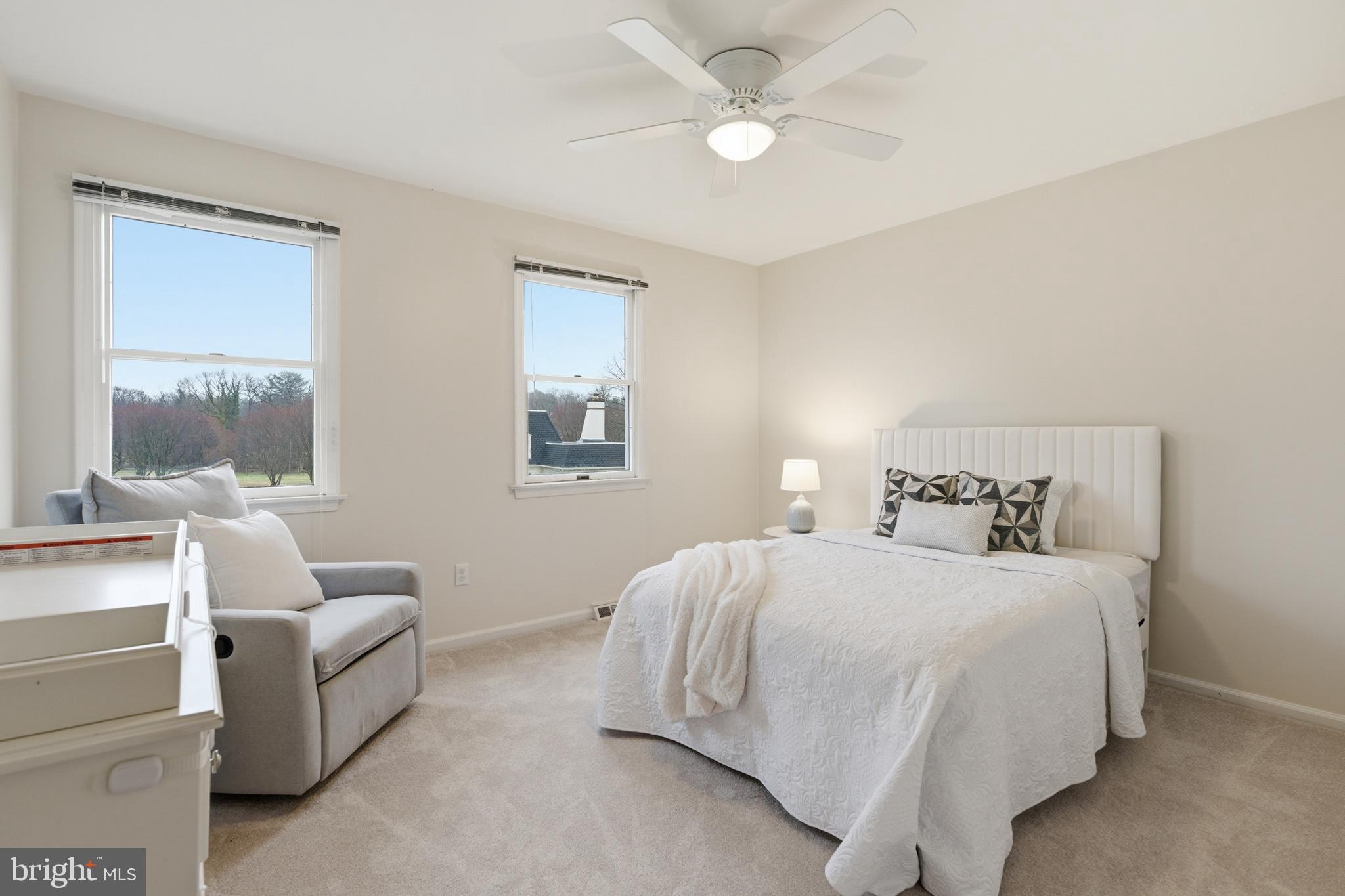 FOX FIELDS - Residential