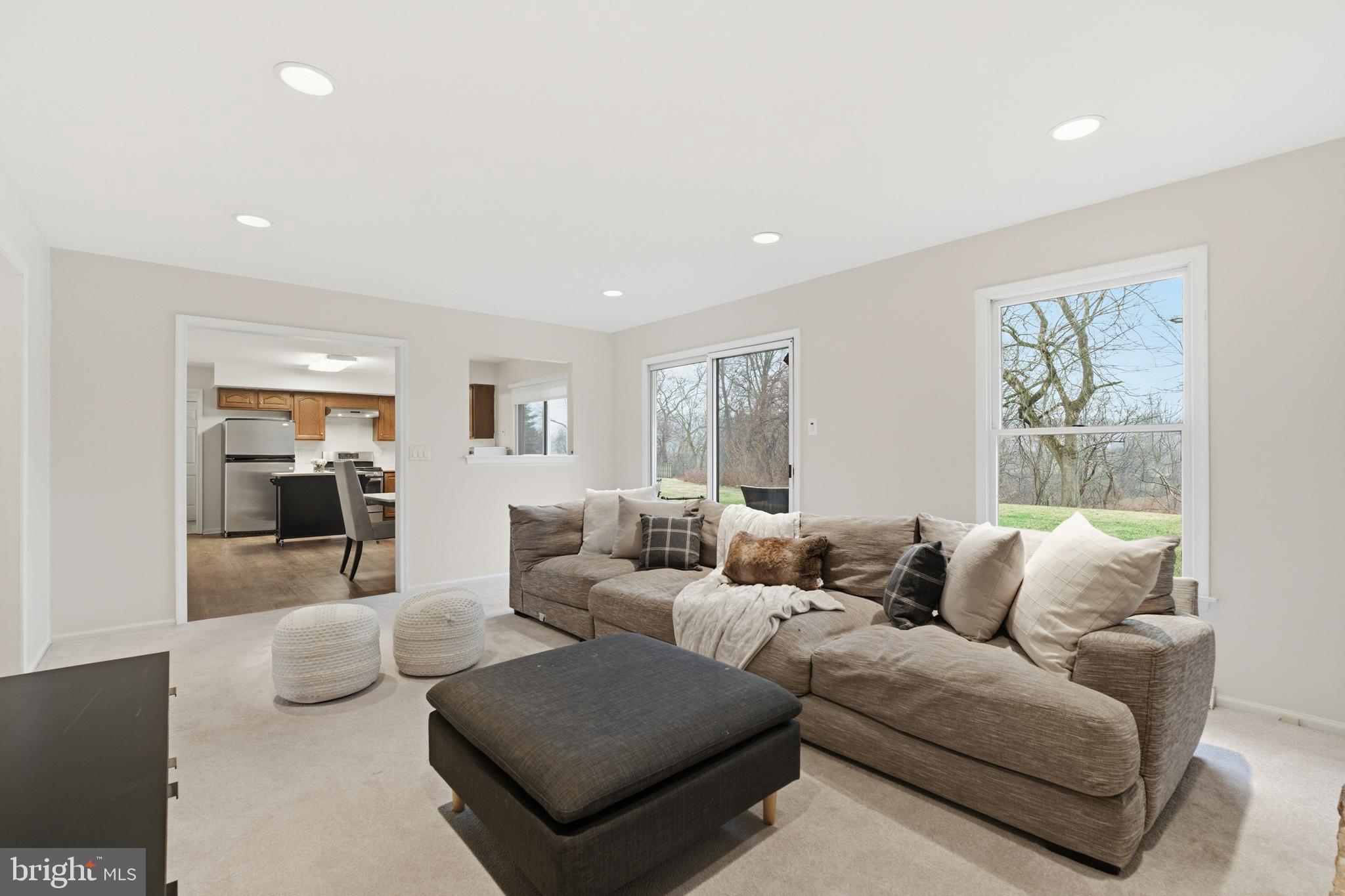 FOX FIELDS - Residential