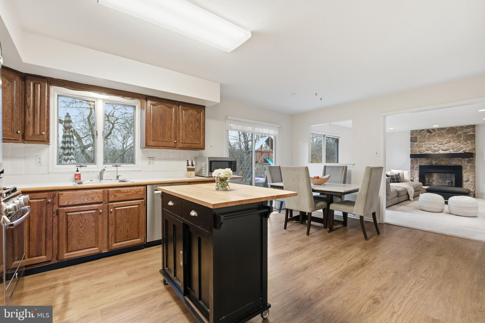 FOX FIELDS - Residential