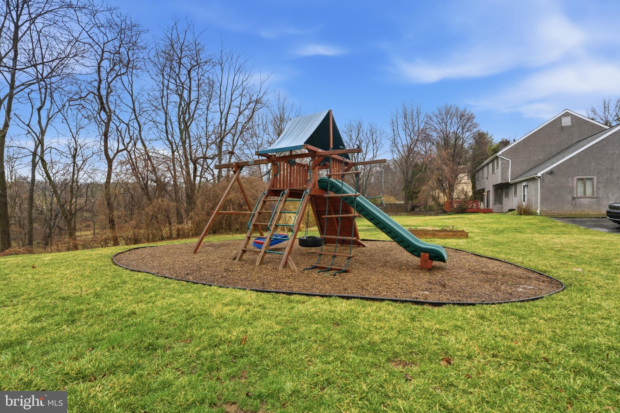 FOX FIELDS - Residential