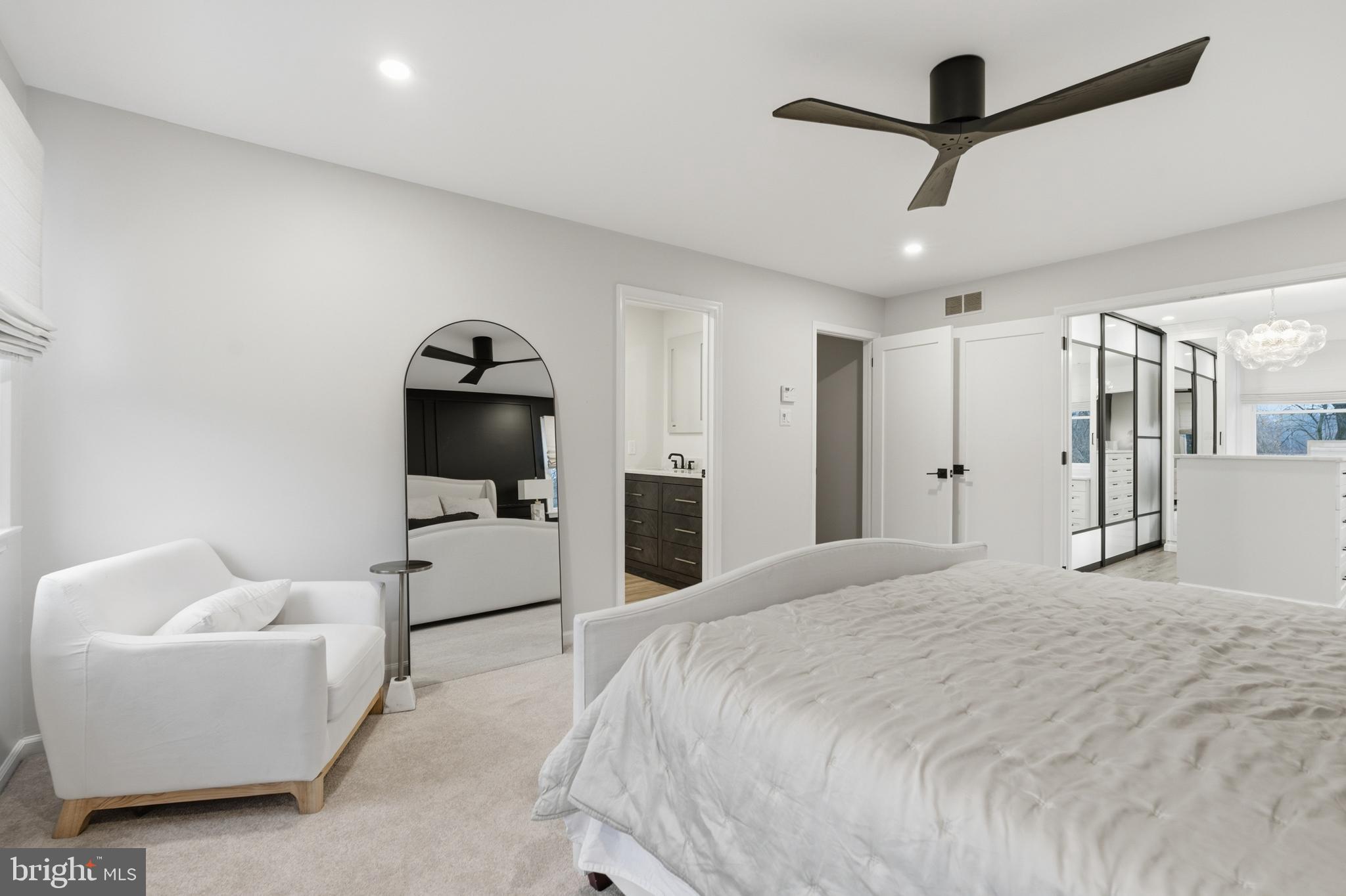 FOX FIELDS - Residential