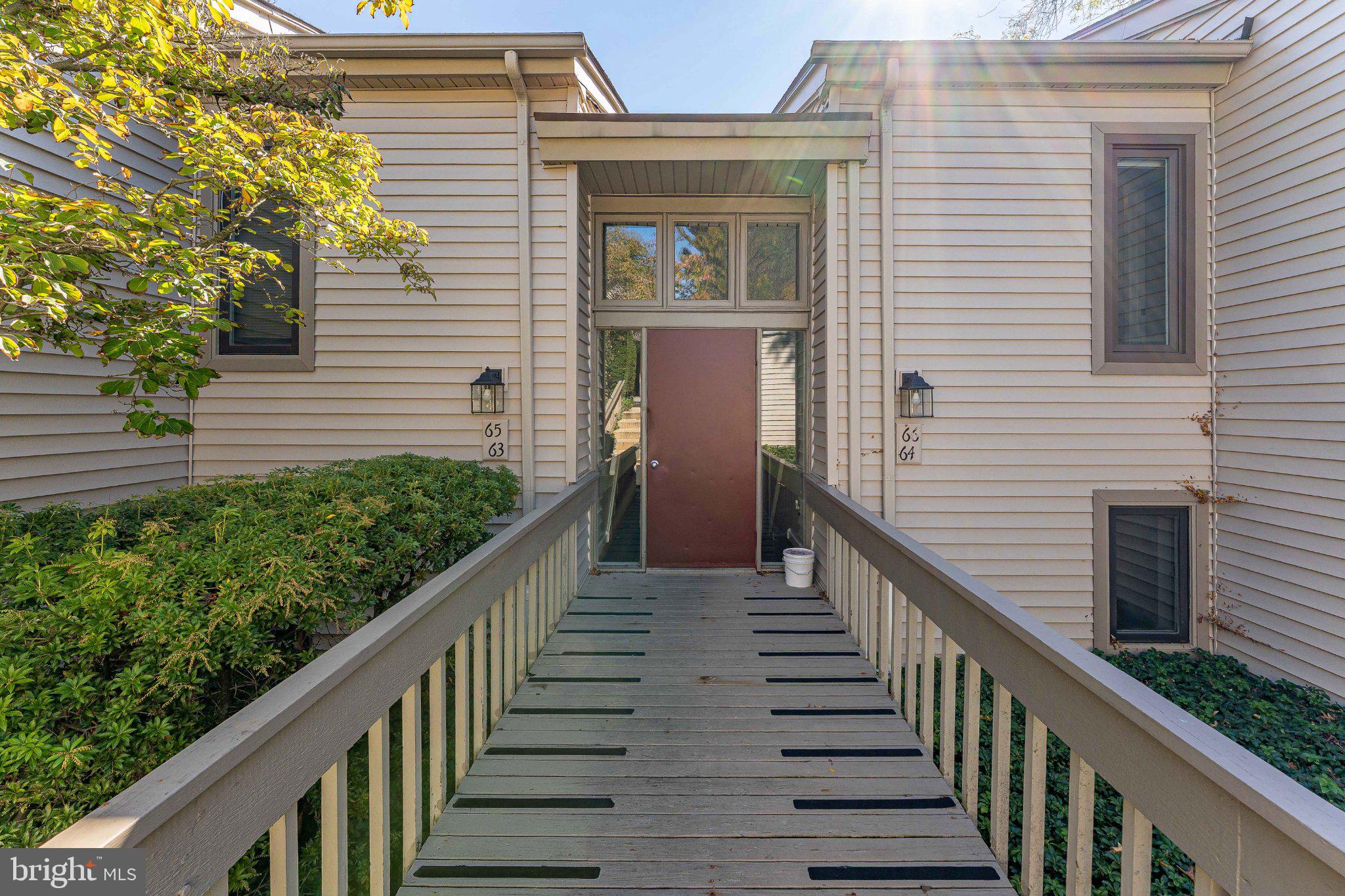 64 ASHTON WAY