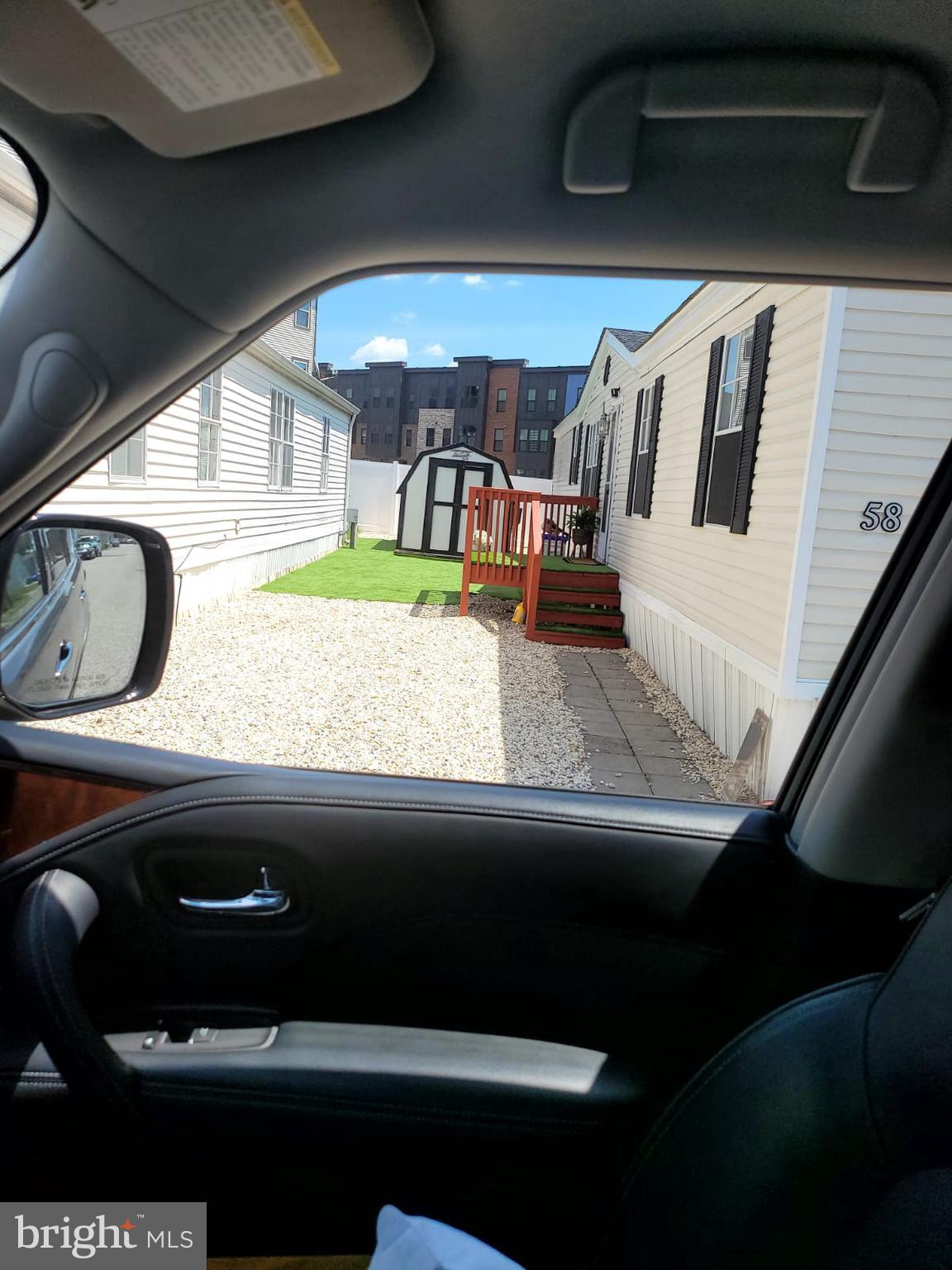 MIDWAY MOBILE VILLAGE - Residential