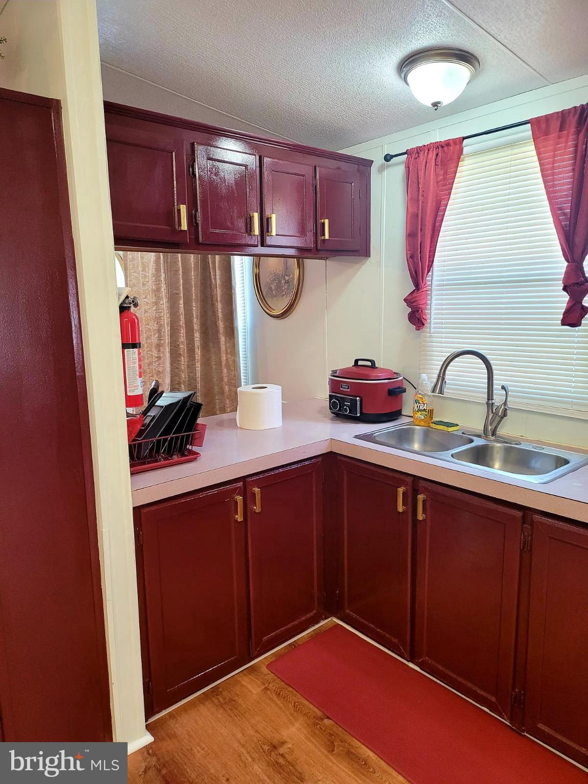 MIDWAY MOBILE VILLAGE - Residential