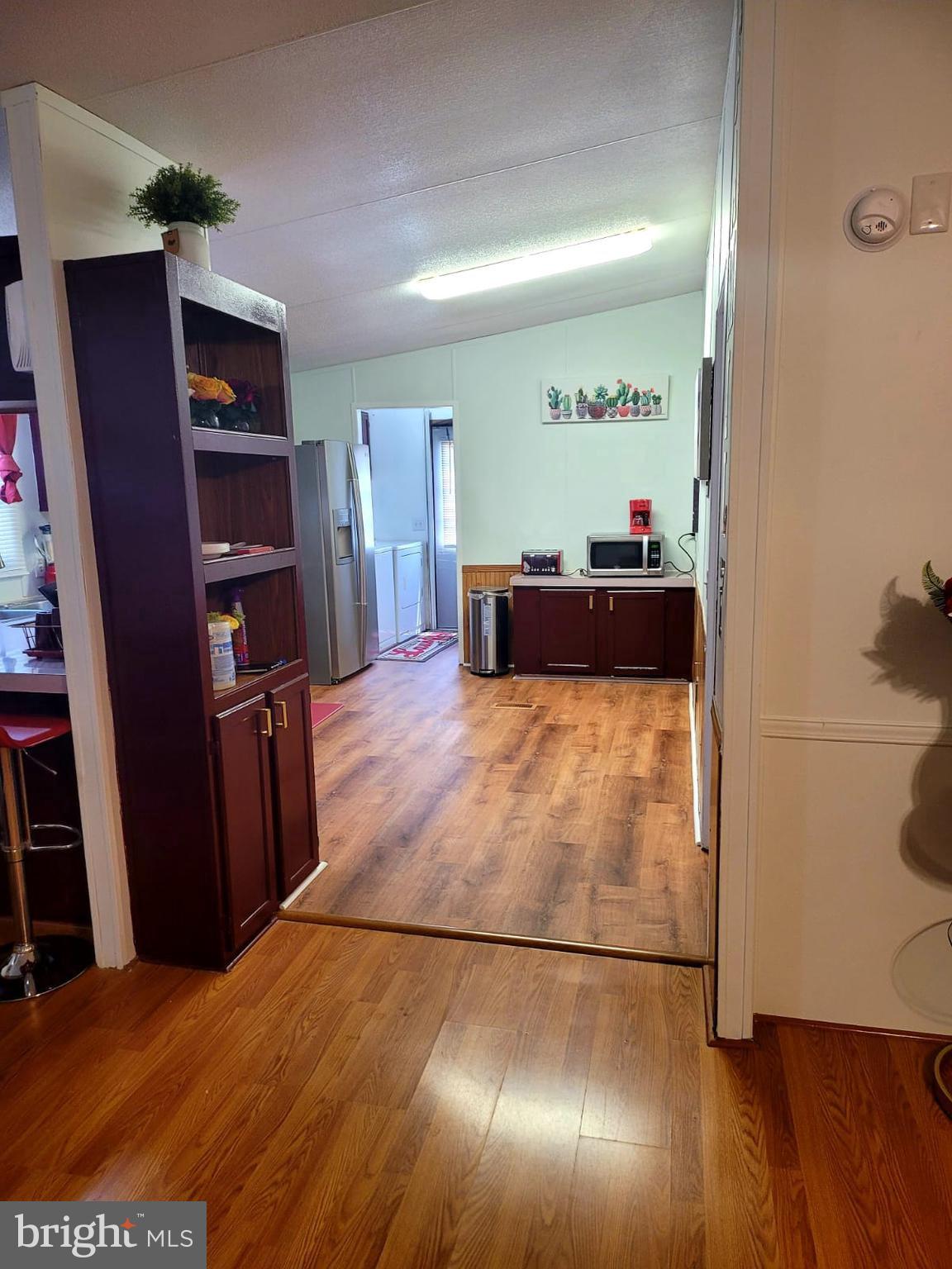 MIDWAY MOBILE VILLAGE - Residential