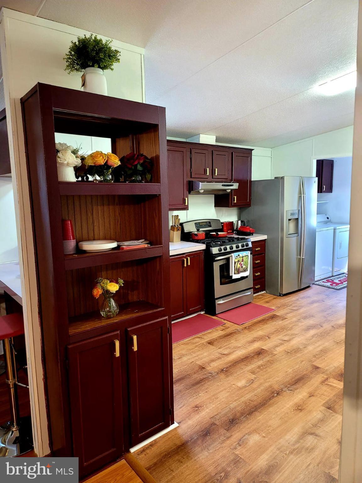 MIDWAY MOBILE VILLAGE - Residential