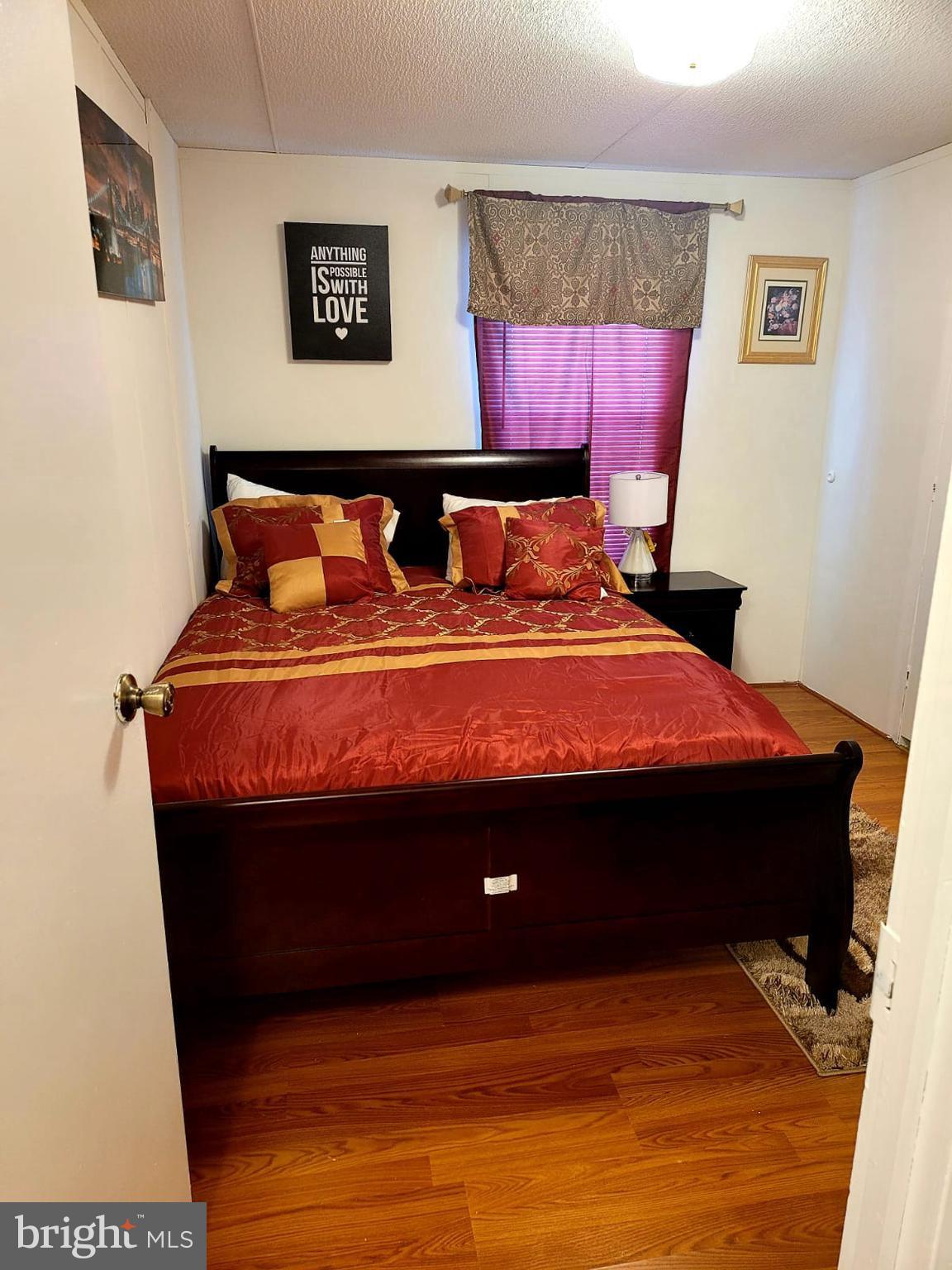 MIDWAY MOBILE VILLAGE - Residential