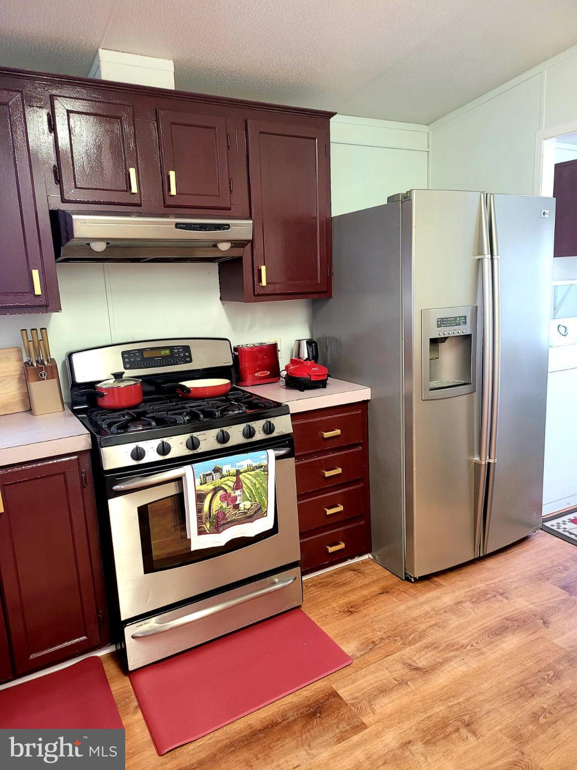 MIDWAY MOBILE VILLAGE - Residential