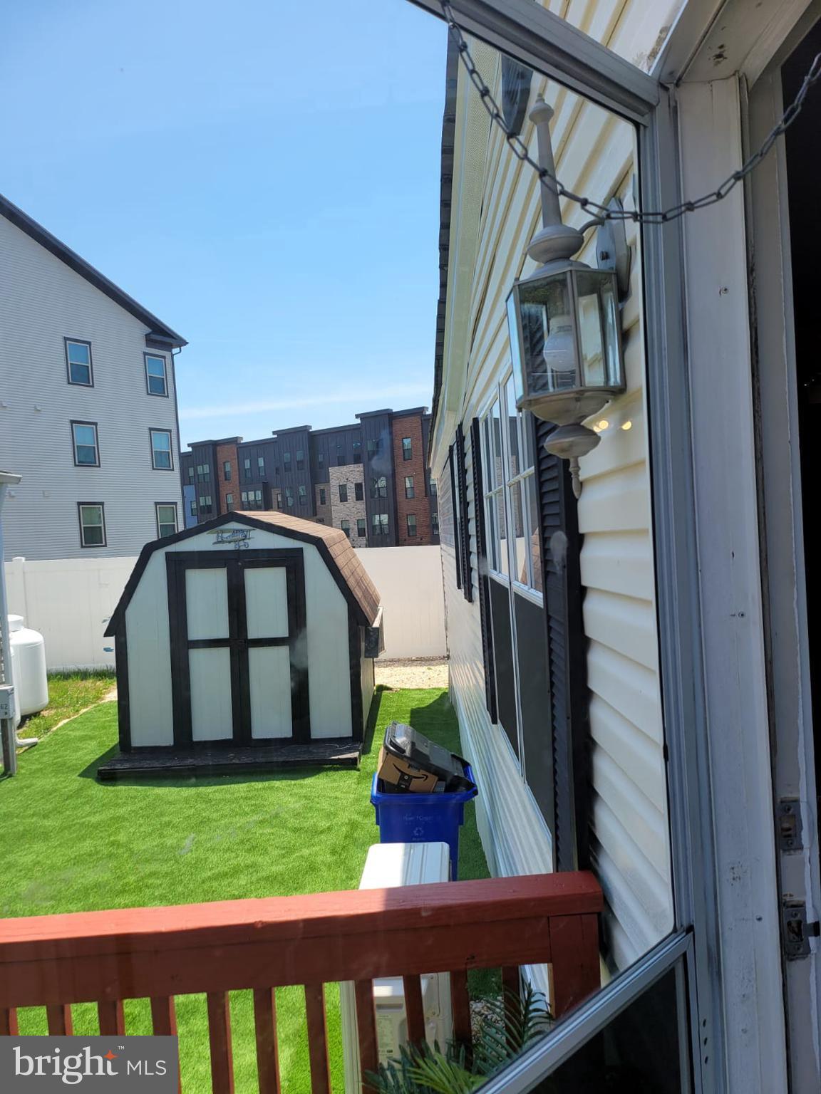 MIDWAY MOBILE VILLAGE - Residential