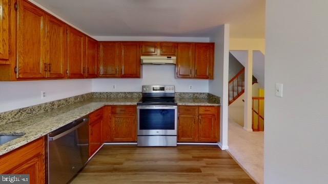 BRAXTON - Residential Lease