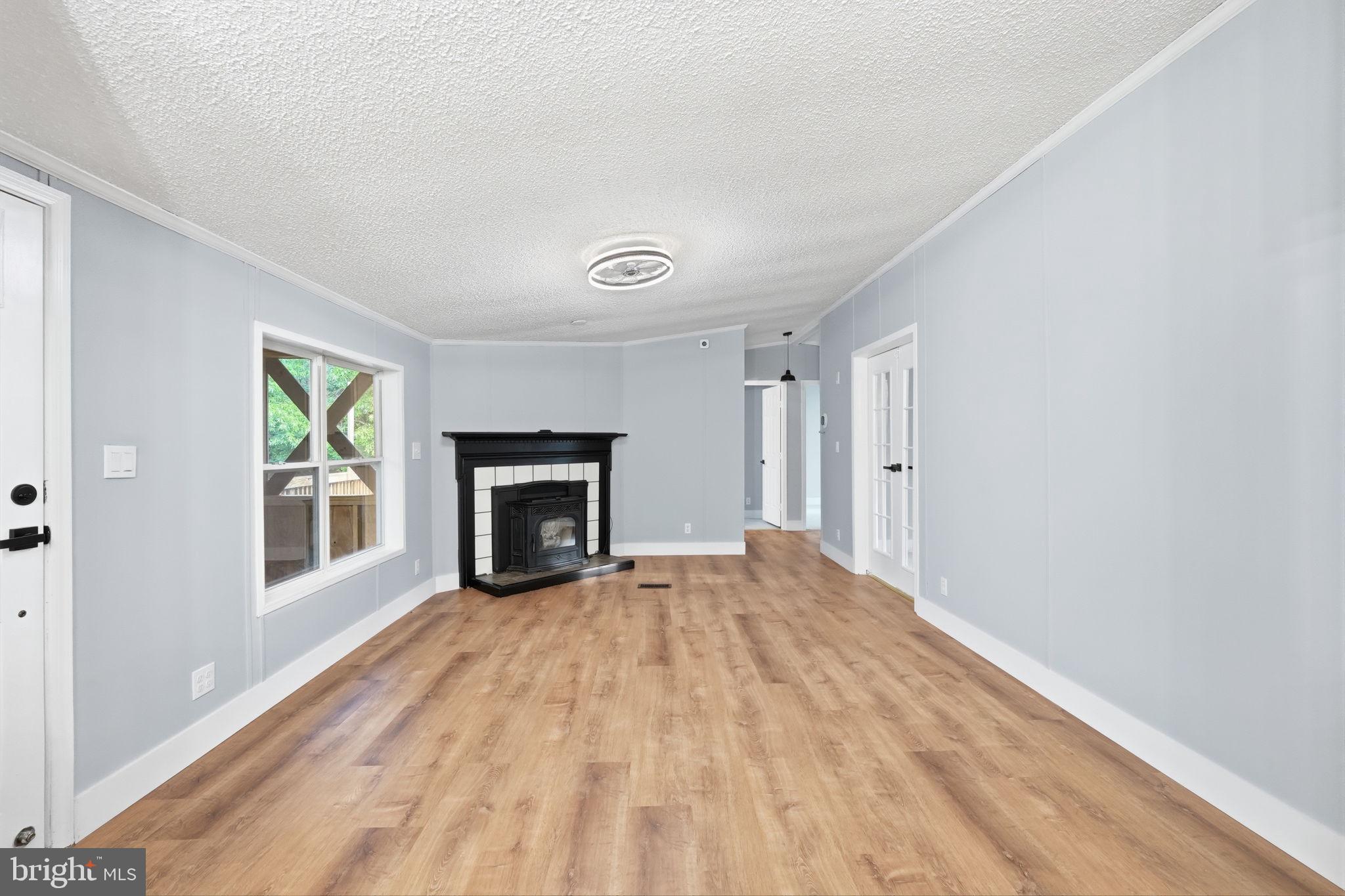 BOONES ESTATES - Residential