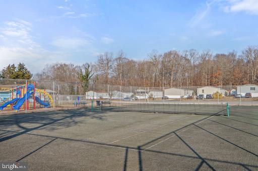 BOONES ESTATES - Residential