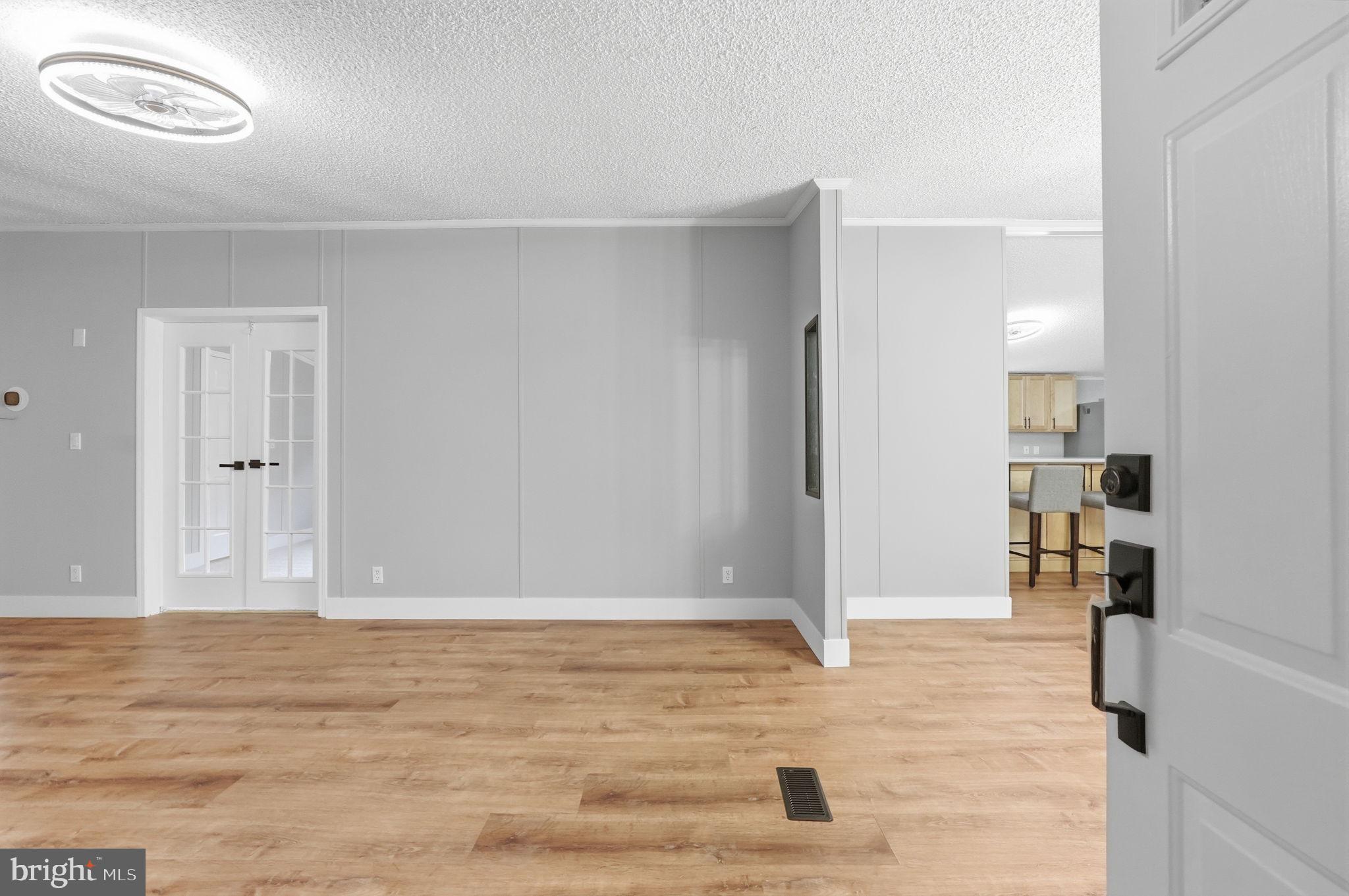 BOONES ESTATES - Residential