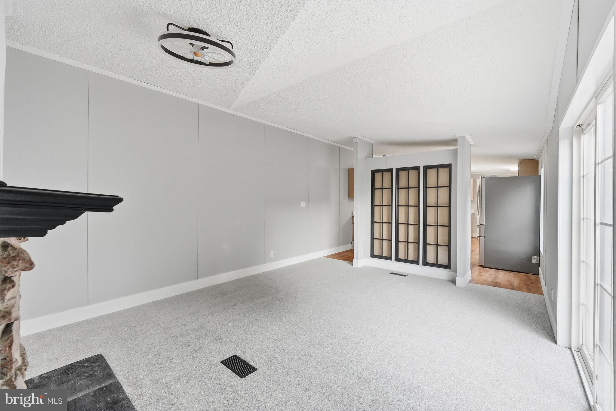 BOONES ESTATES - Residential