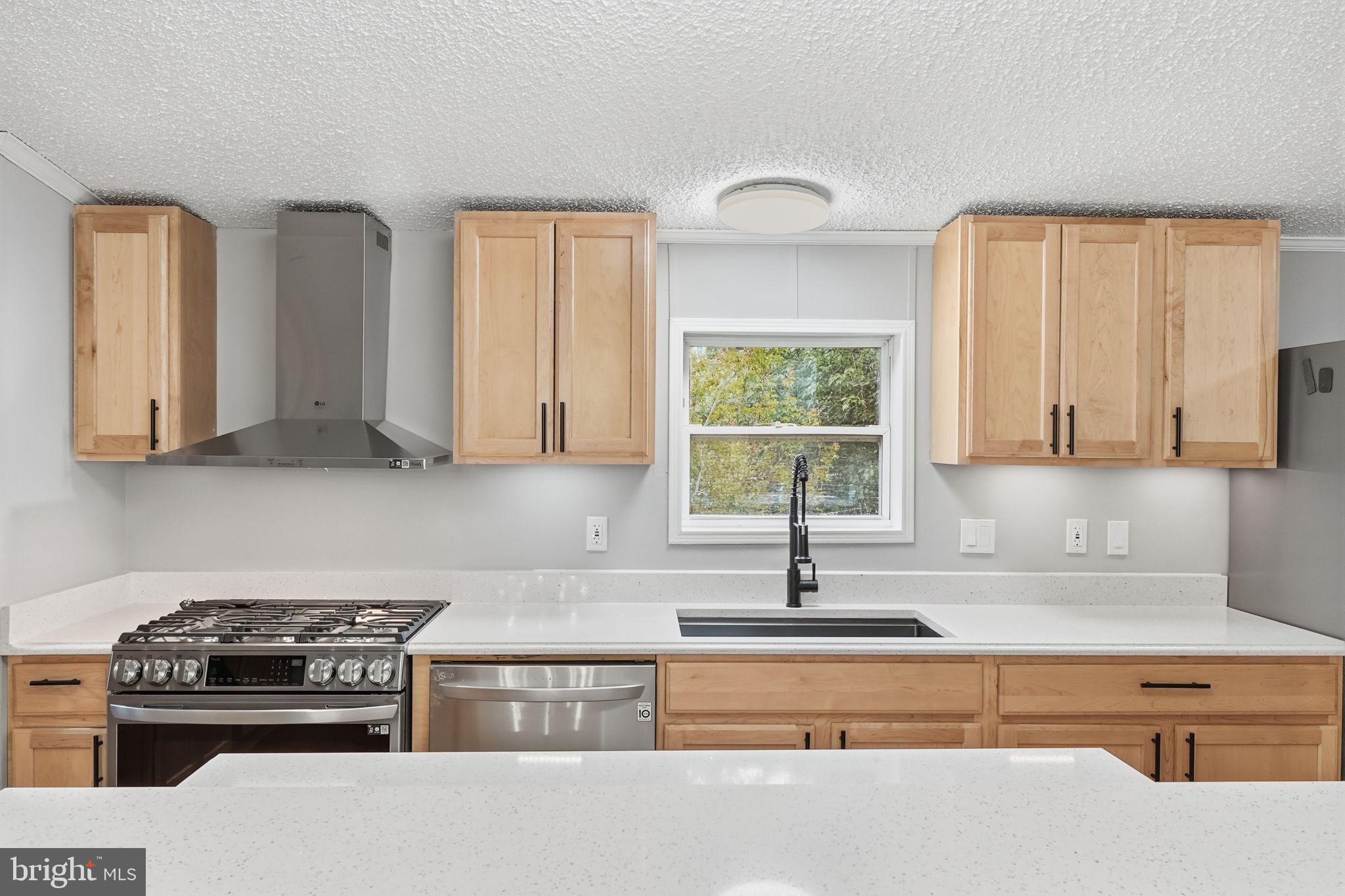 BOONES ESTATES - Residential
