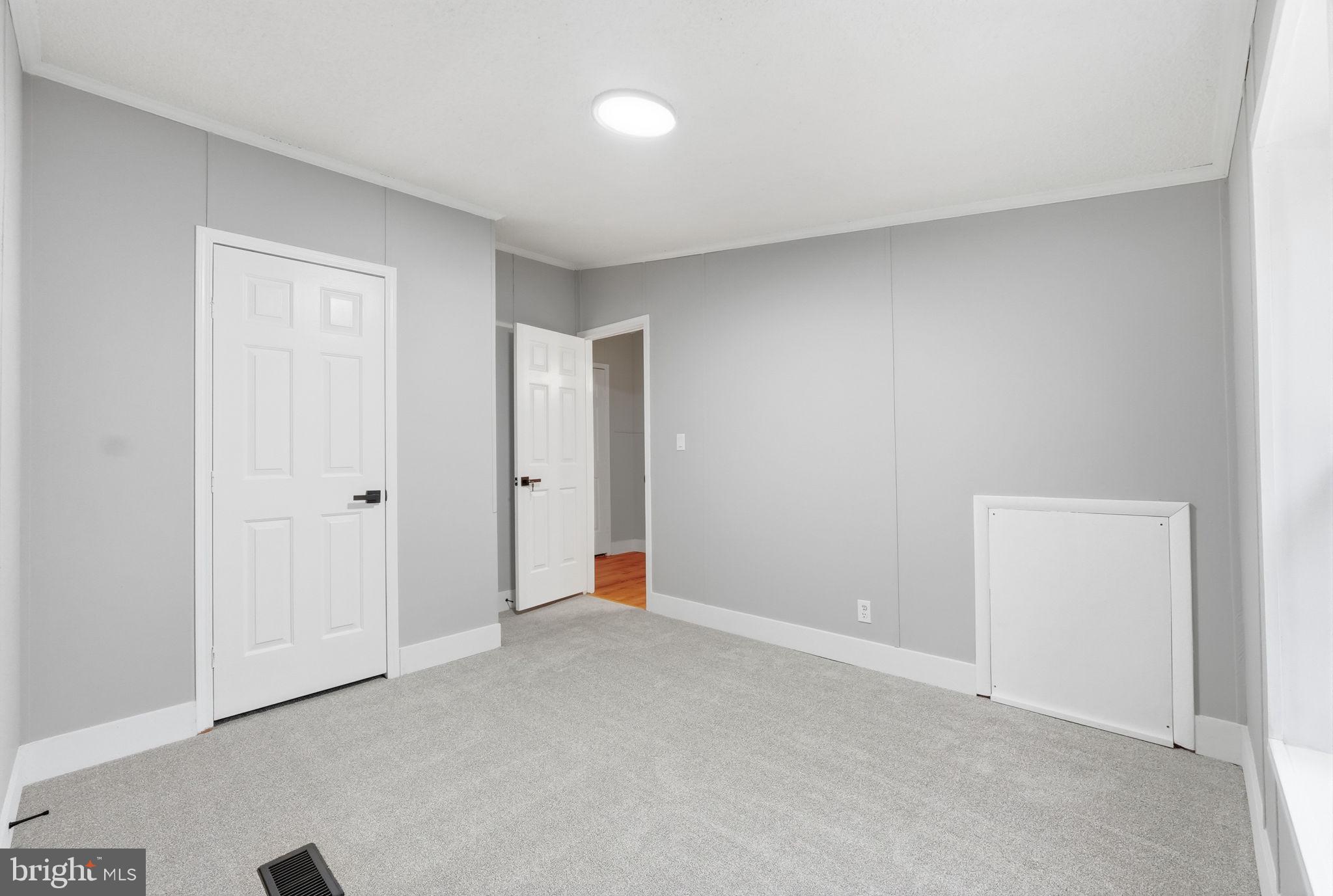BOONES ESTATES - Residential