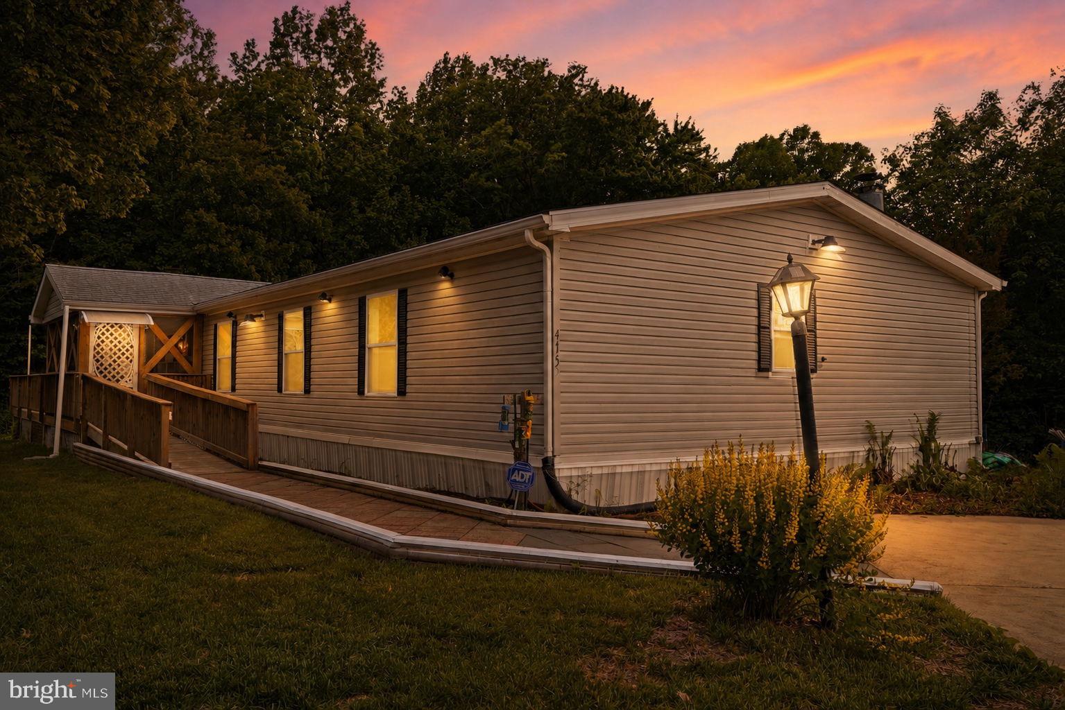BOONES ESTATES - Residential
