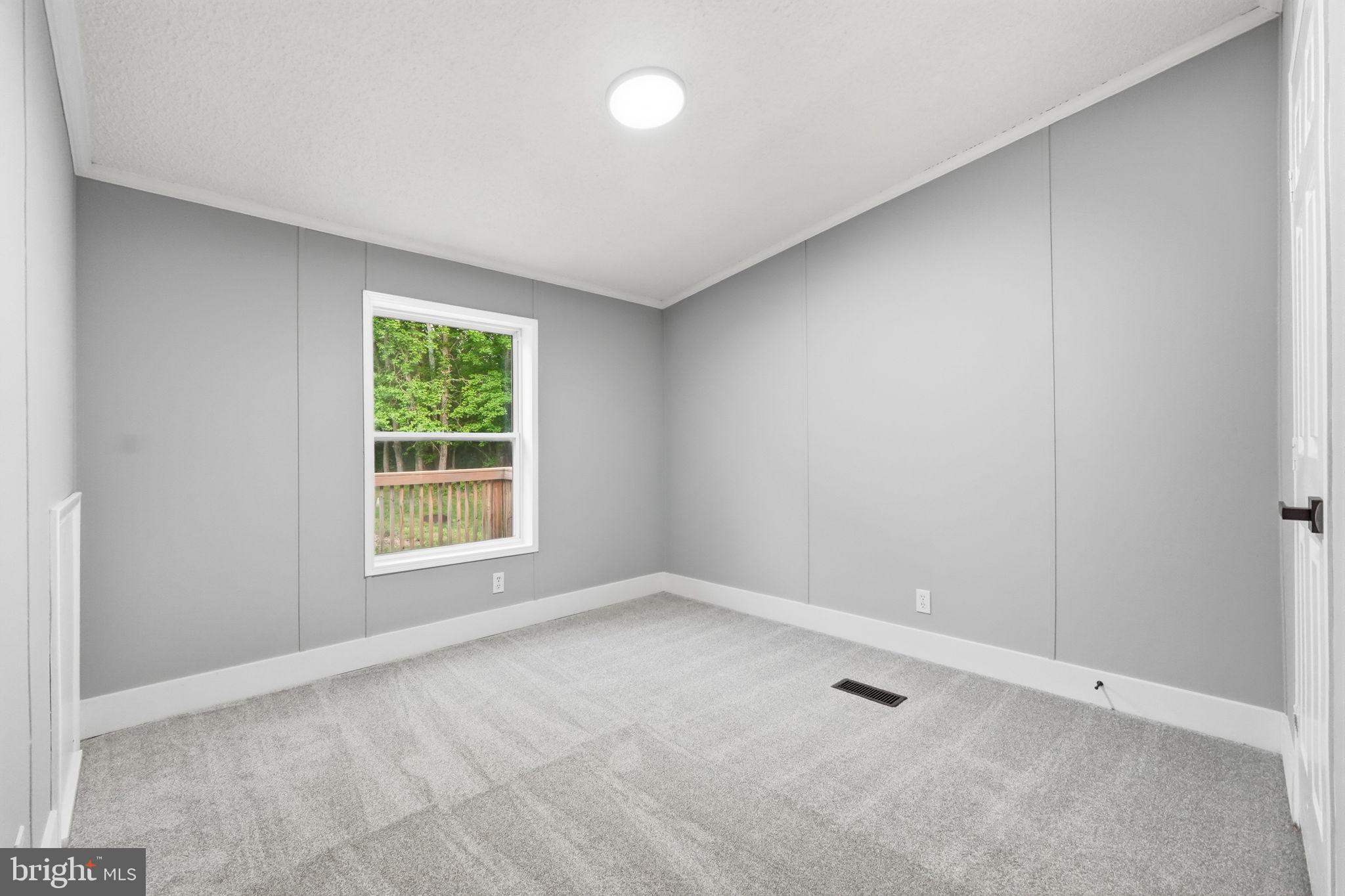 BOONES ESTATES - Residential
