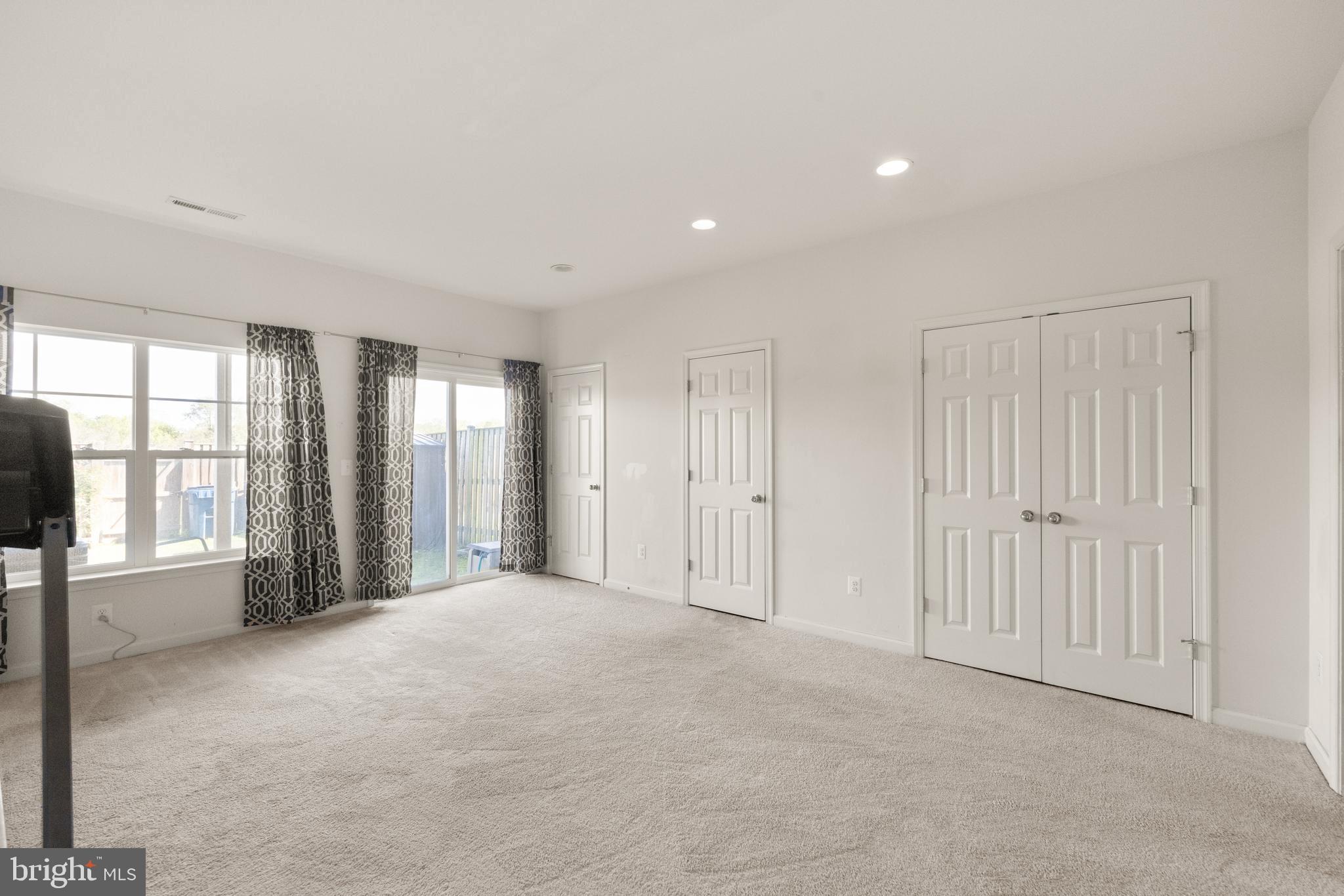 SNOWDEN BRIDGE - Residential Lease