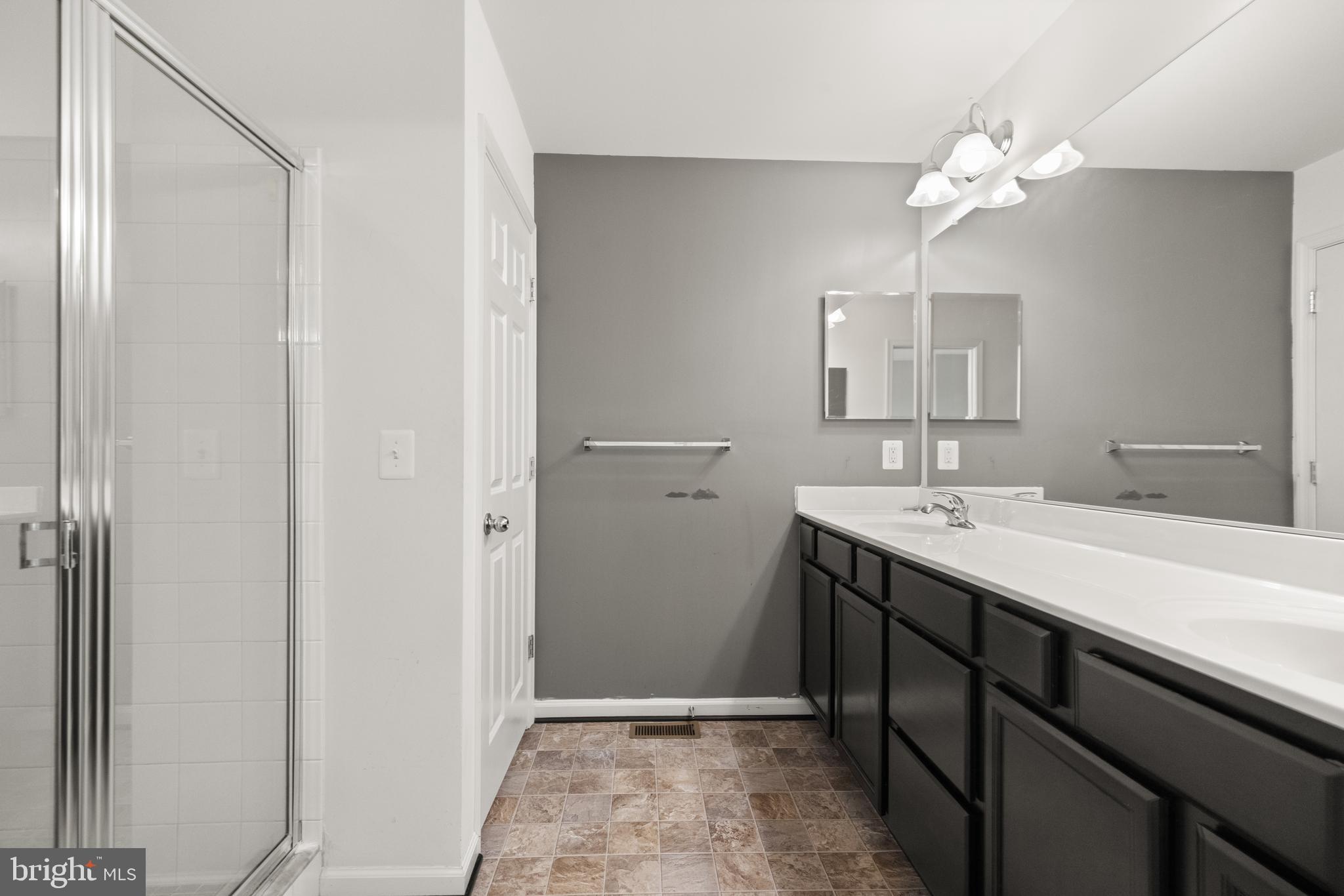 SNOWDEN BRIDGE - Residential Lease