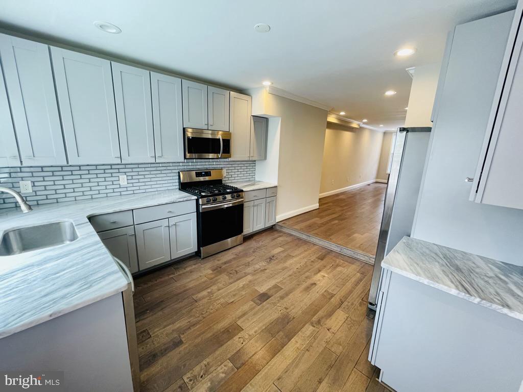 UPPER FELLS POINT - Residential