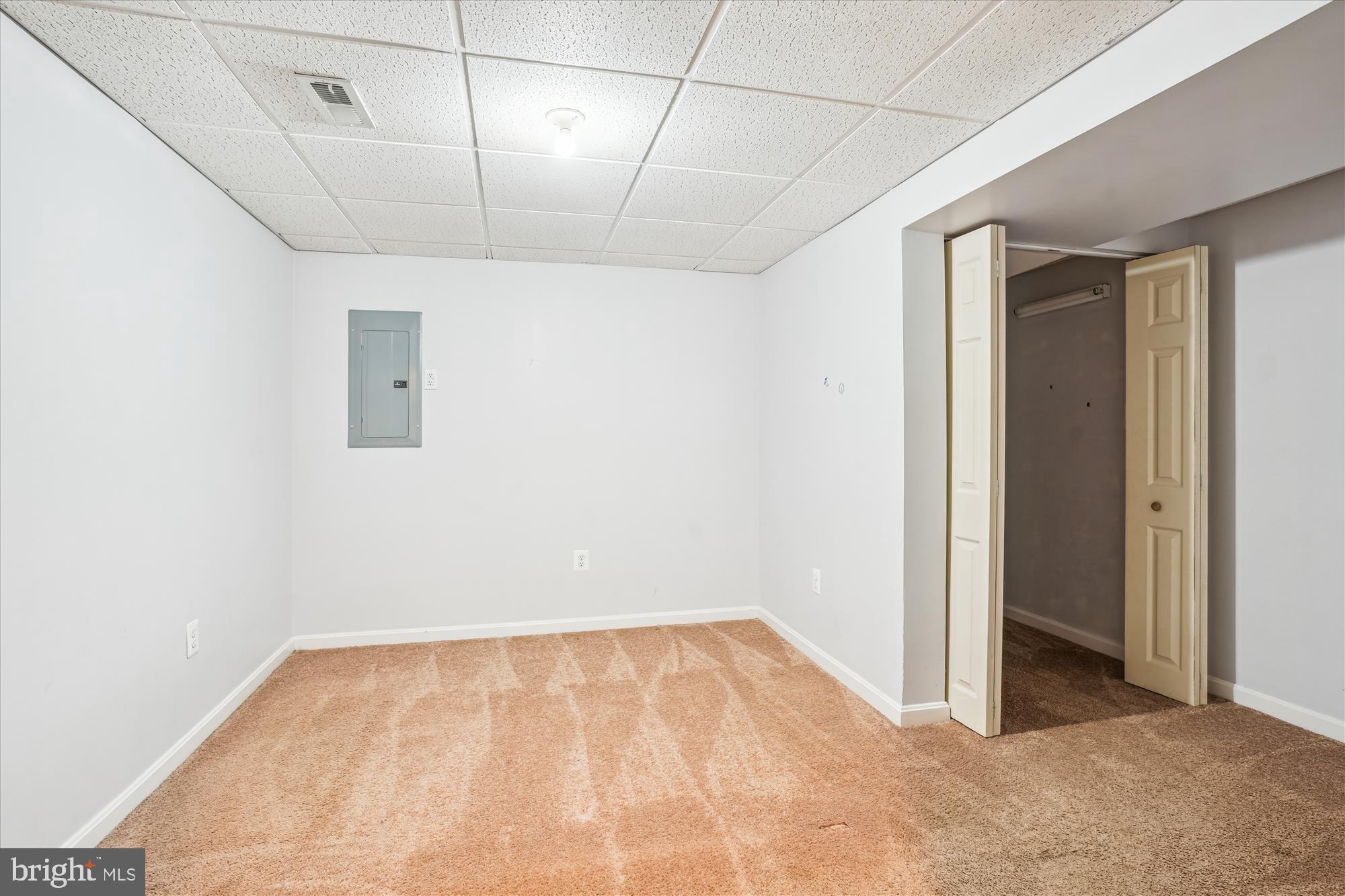 DRUM POINT - Residential