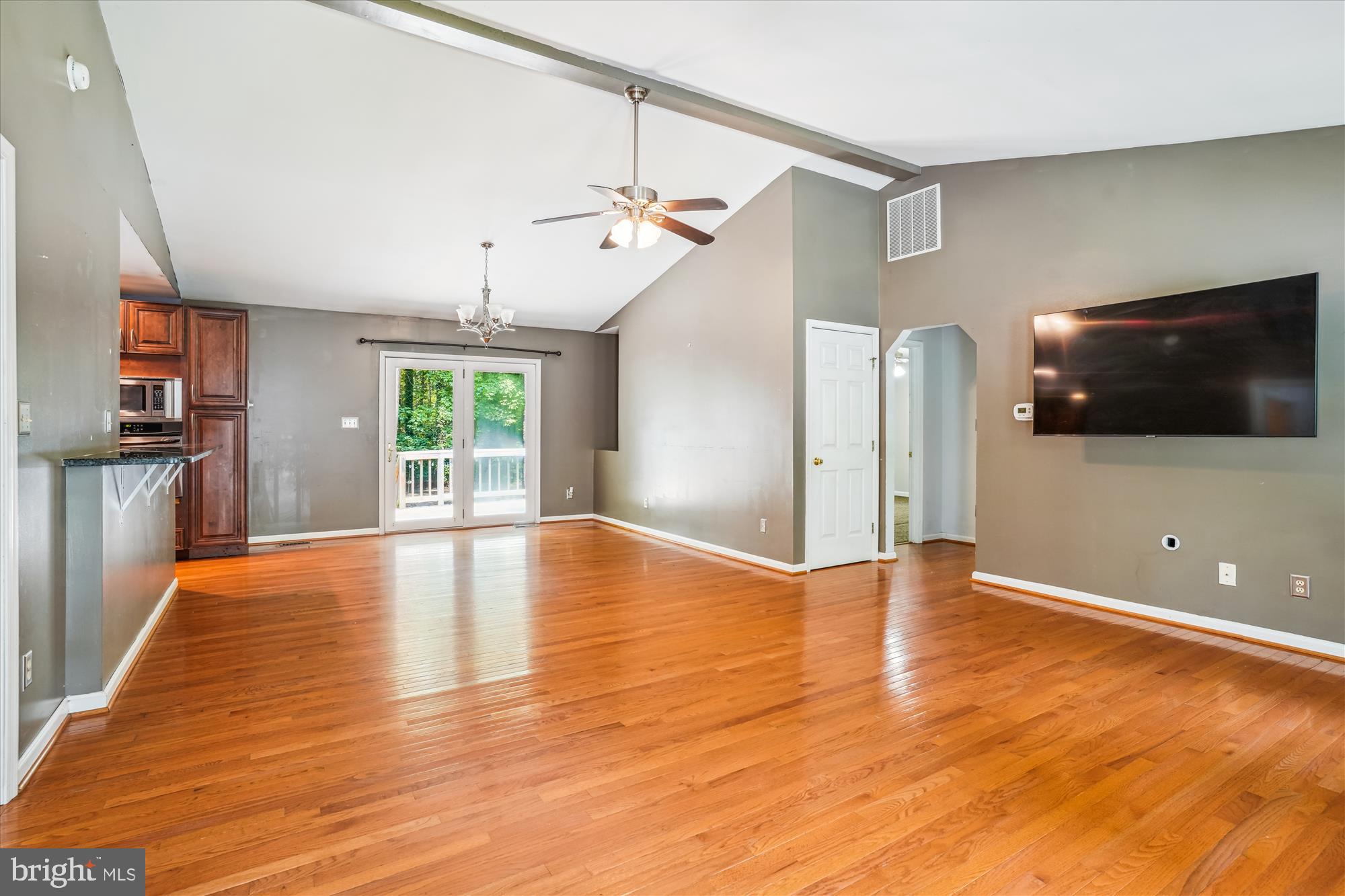 DRUM POINT - Residential