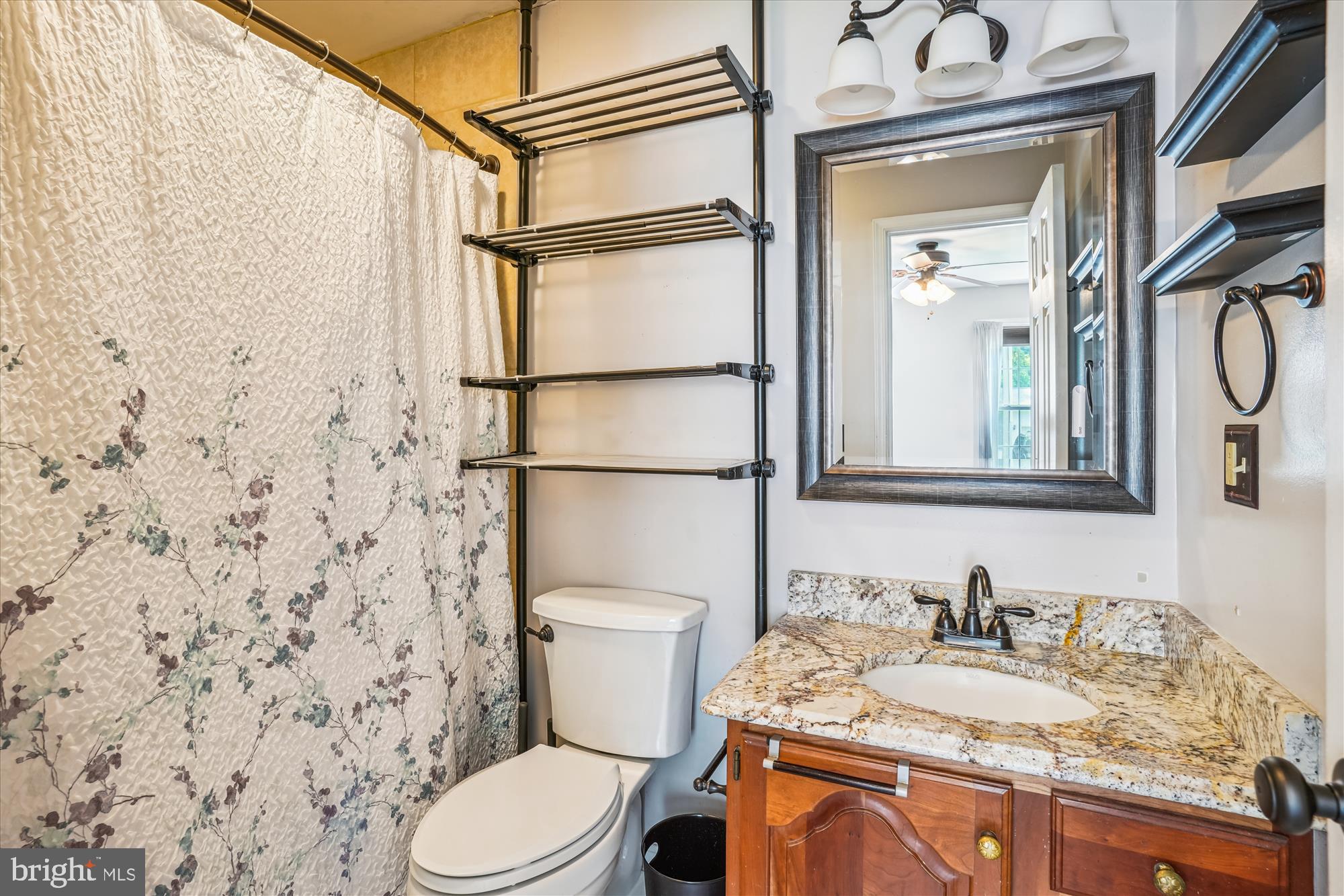 DRUM POINT - Residential