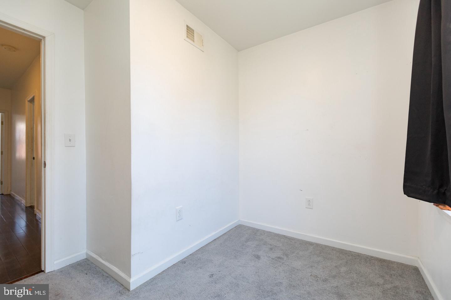 POINT BREEZE - Residential Lease