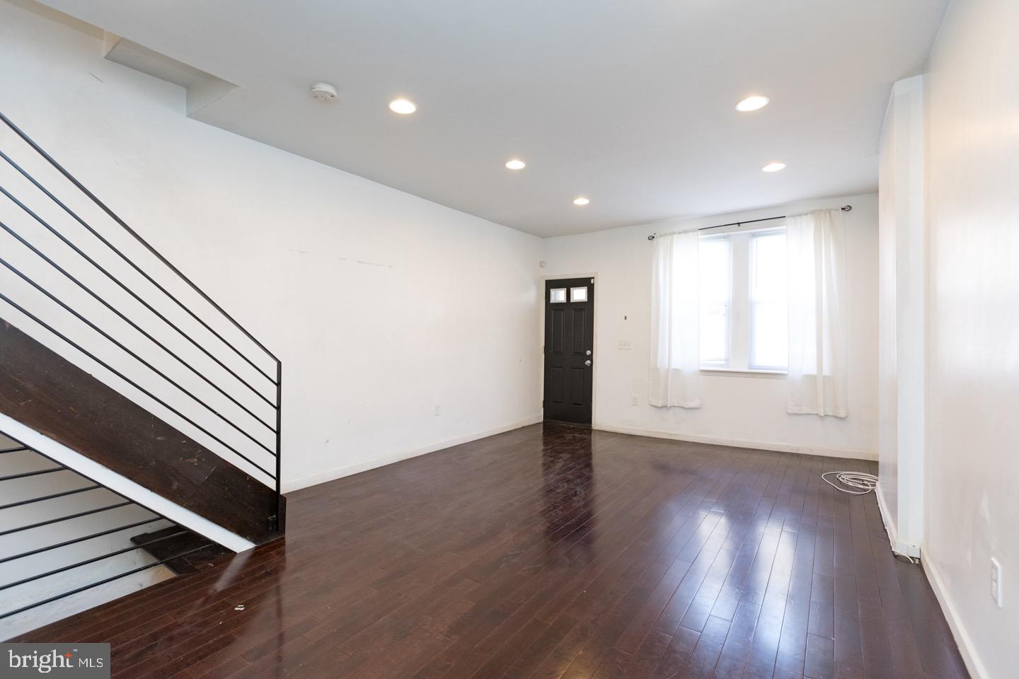 POINT BREEZE - Residential Lease