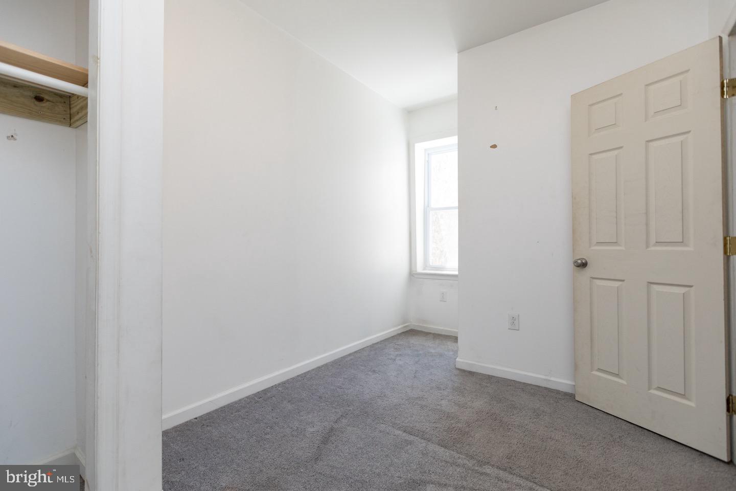 POINT BREEZE - Residential Lease