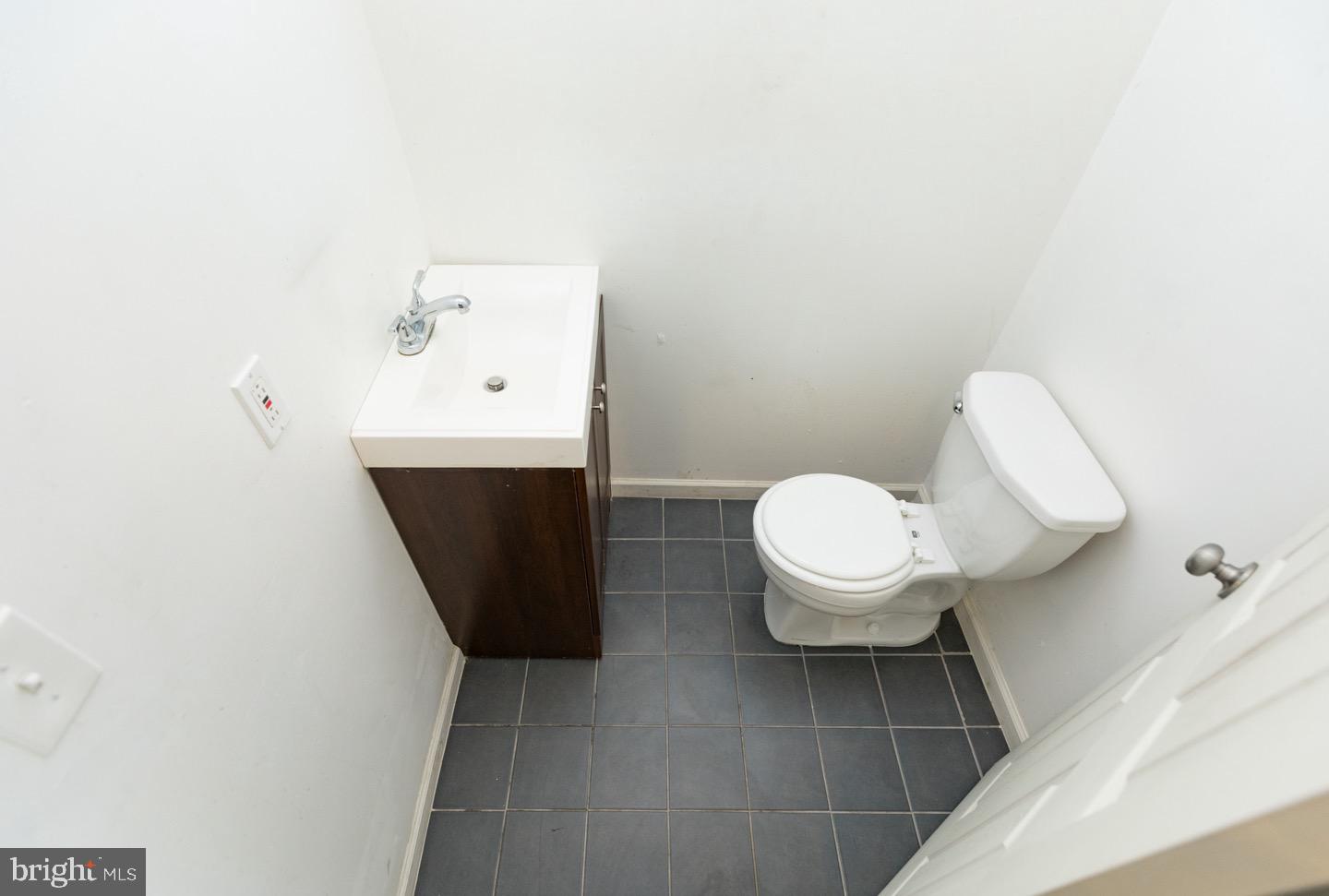 POINT BREEZE - Residential Lease