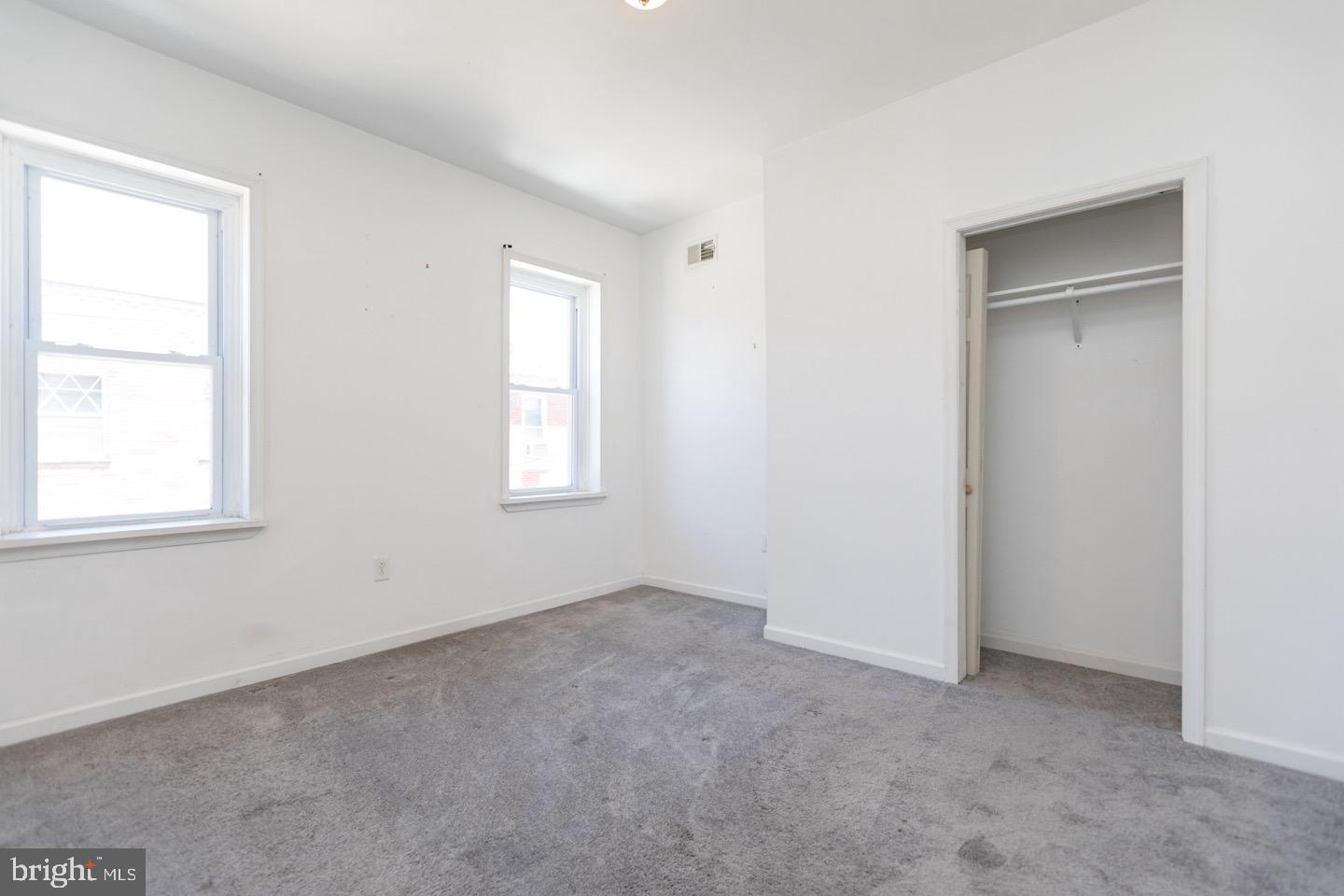 POINT BREEZE - Residential Lease