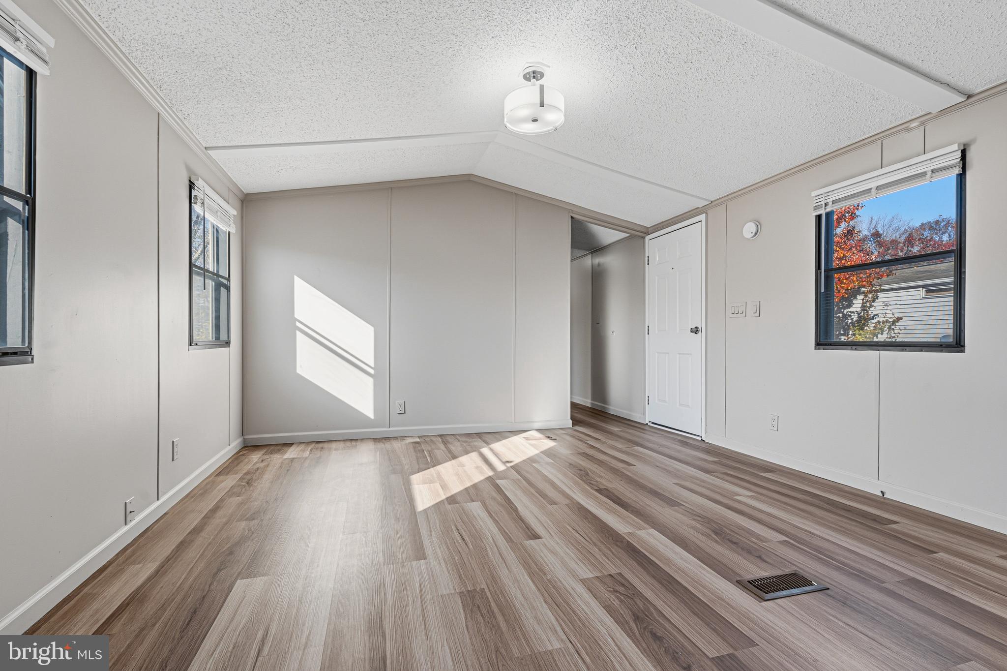 WILLIAMS ESTATES - Residential