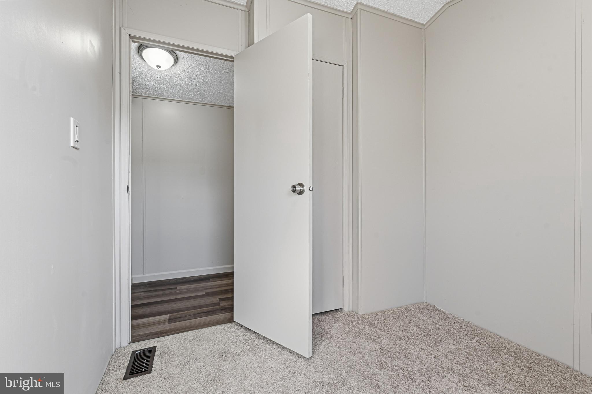 WILLIAMS ESTATES - Residential