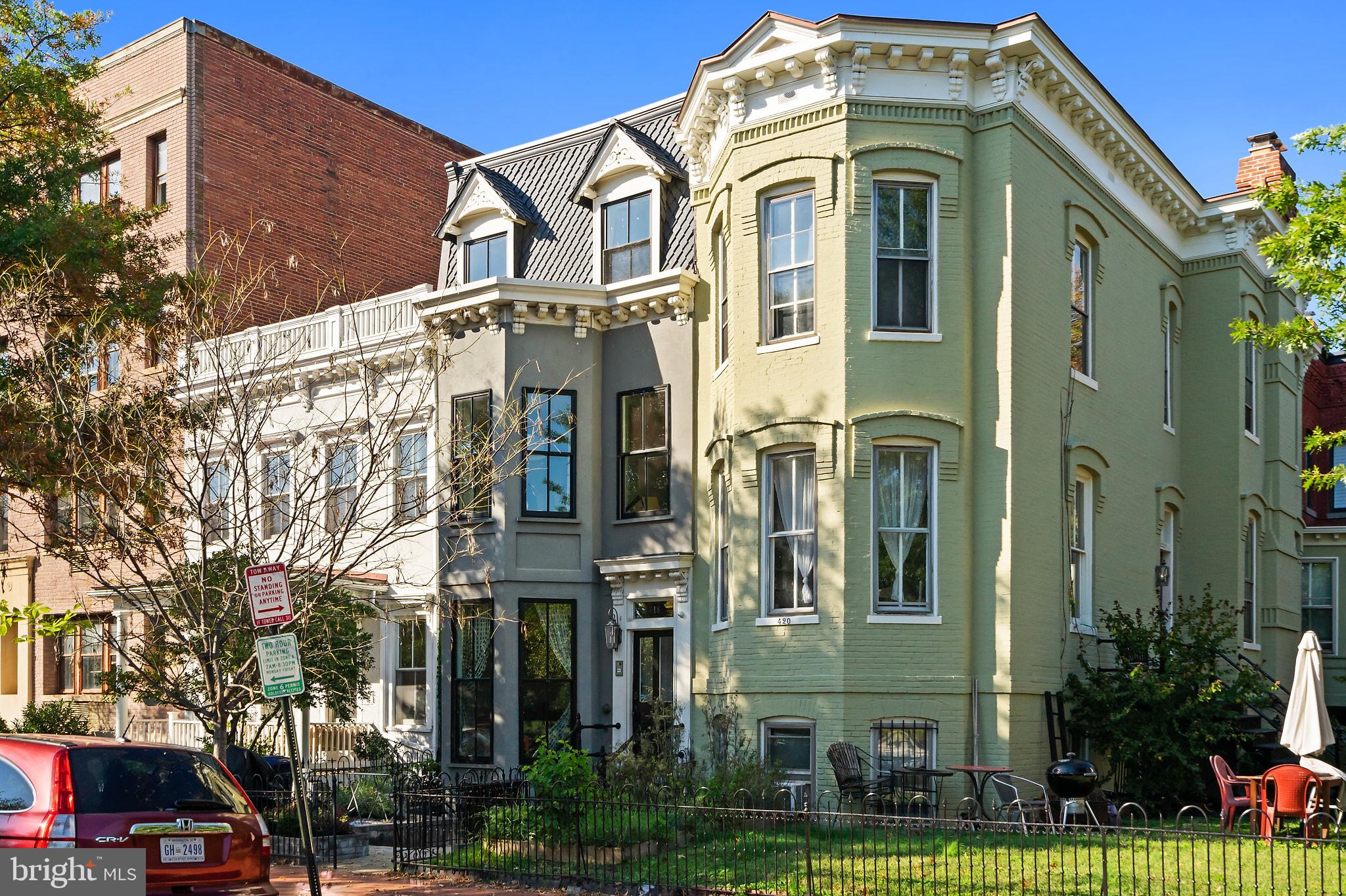 418 SEWARD SQUARE SE 2