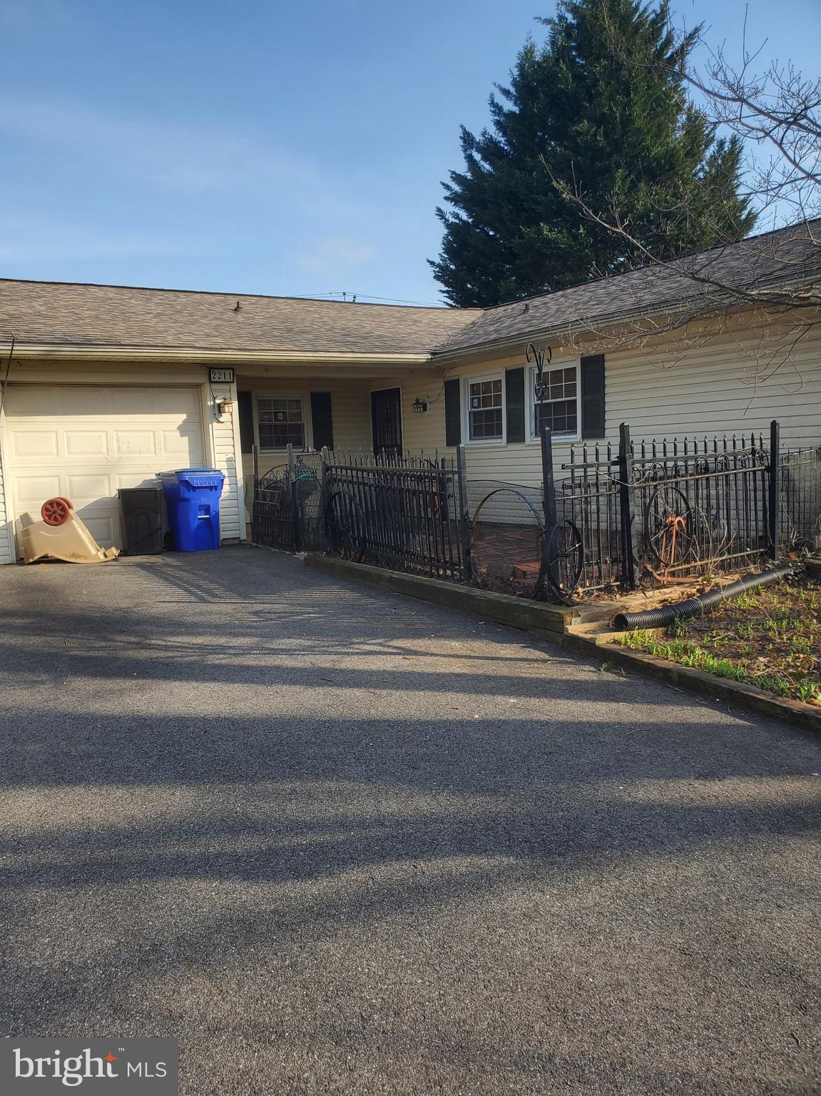 HEATHER HILLS AT BELAIR - Residential