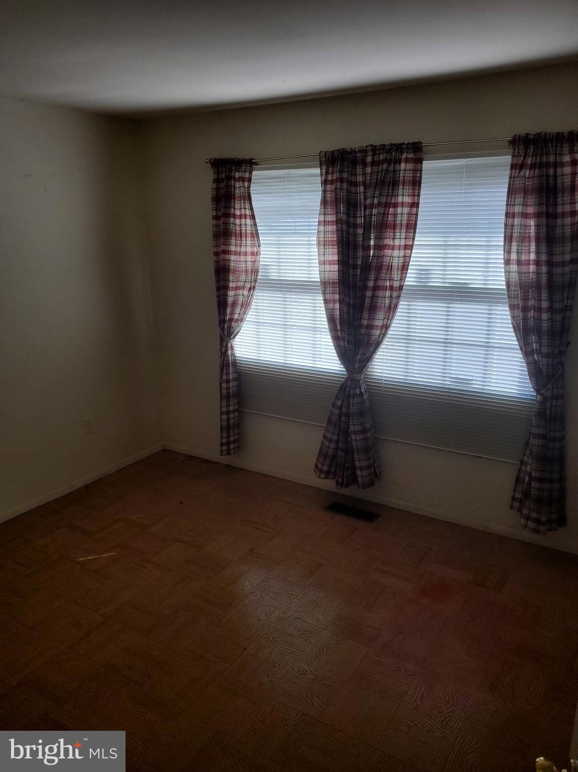 HEATHER HILLS AT BELAIR - Residential